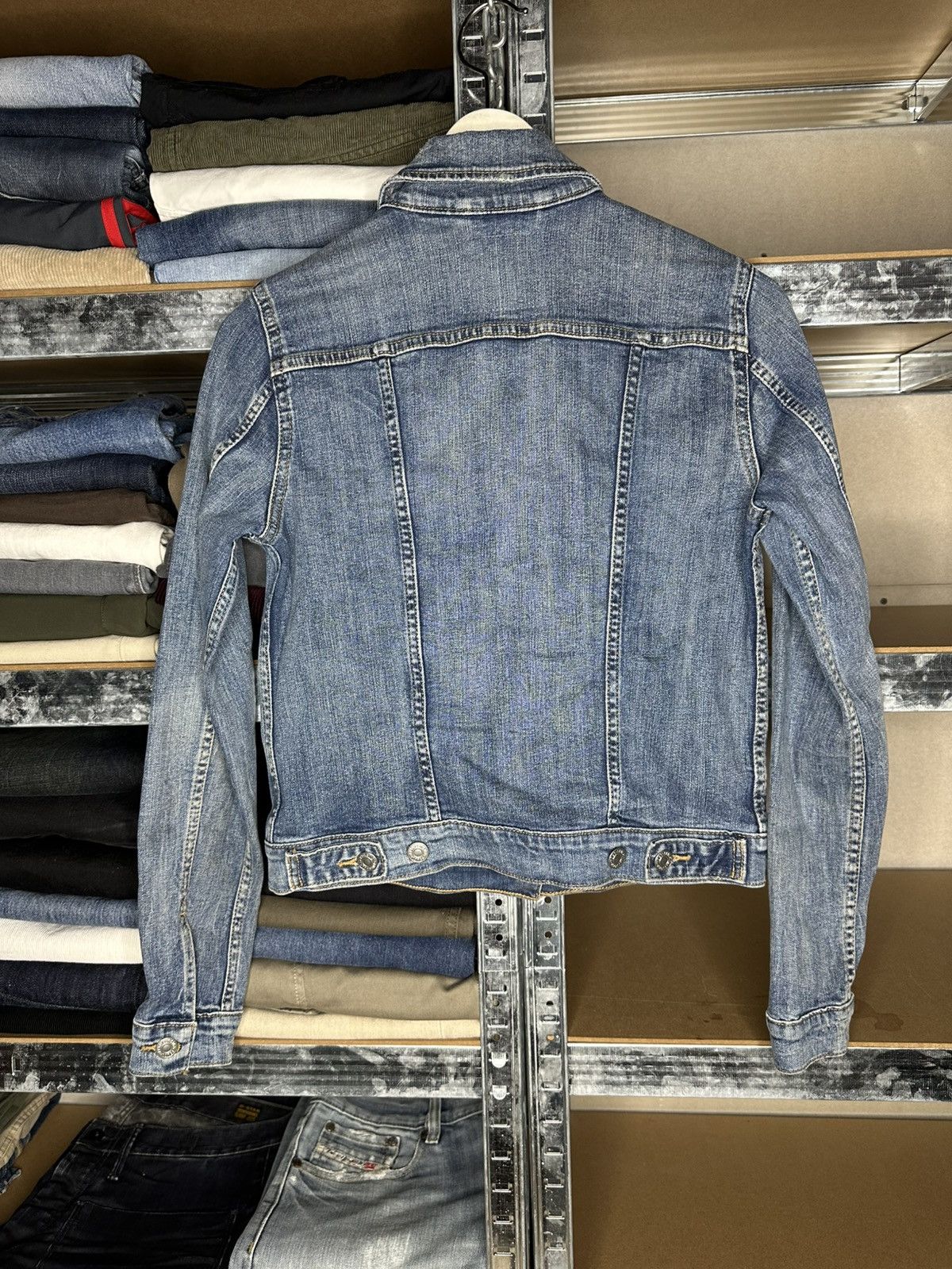 Levi's Levi’s Levi Strauss & Co Denim Jeans Trucker Jacket Size S Size S / US 4 / IT 40 - 3 Thumbnail