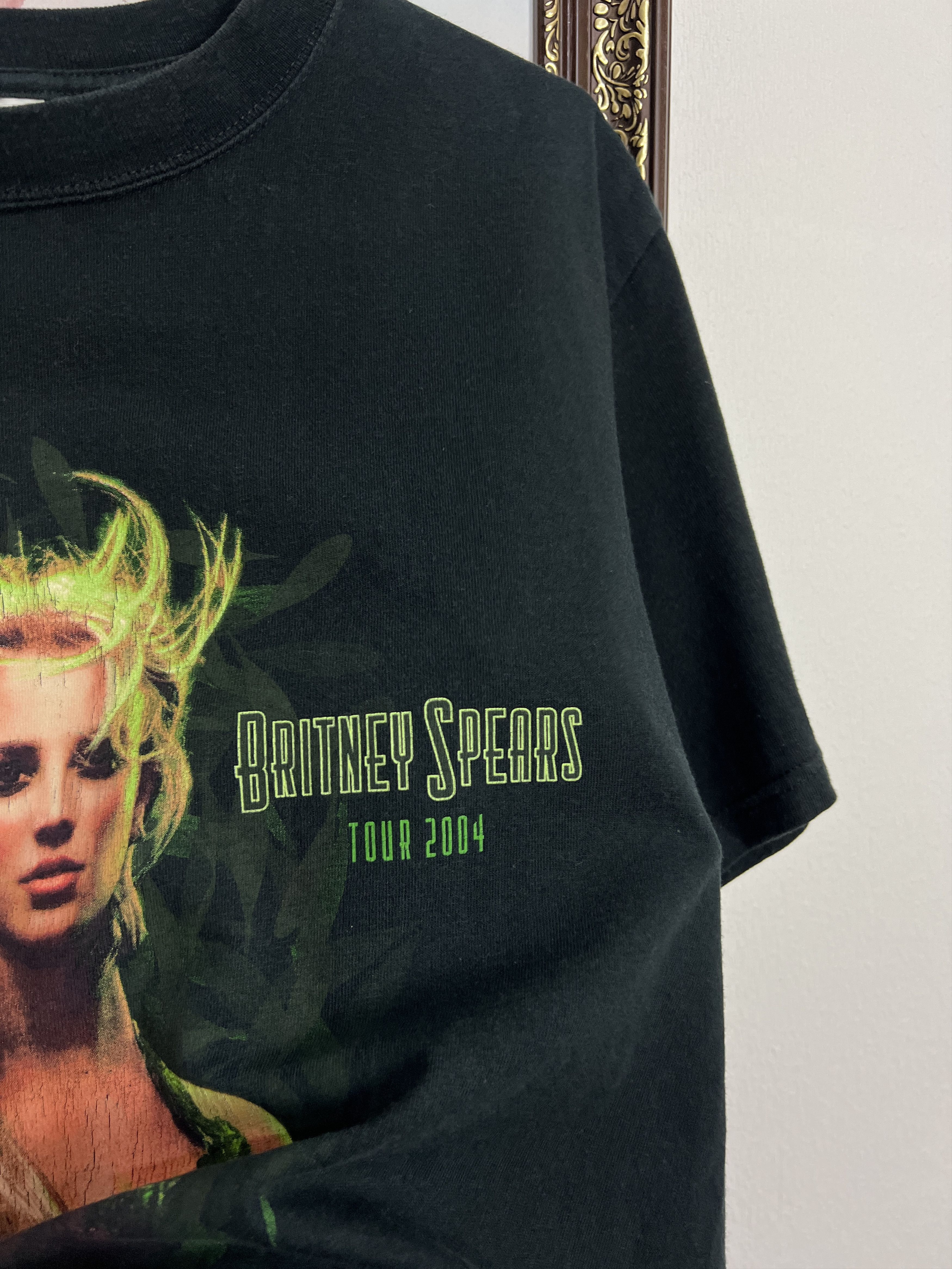 Vintage Vintage 2000's Britney Spears Tour Shirt Over Print Tee Rare Size US M / EU 48-50 / 2 - 4 Thumbnail