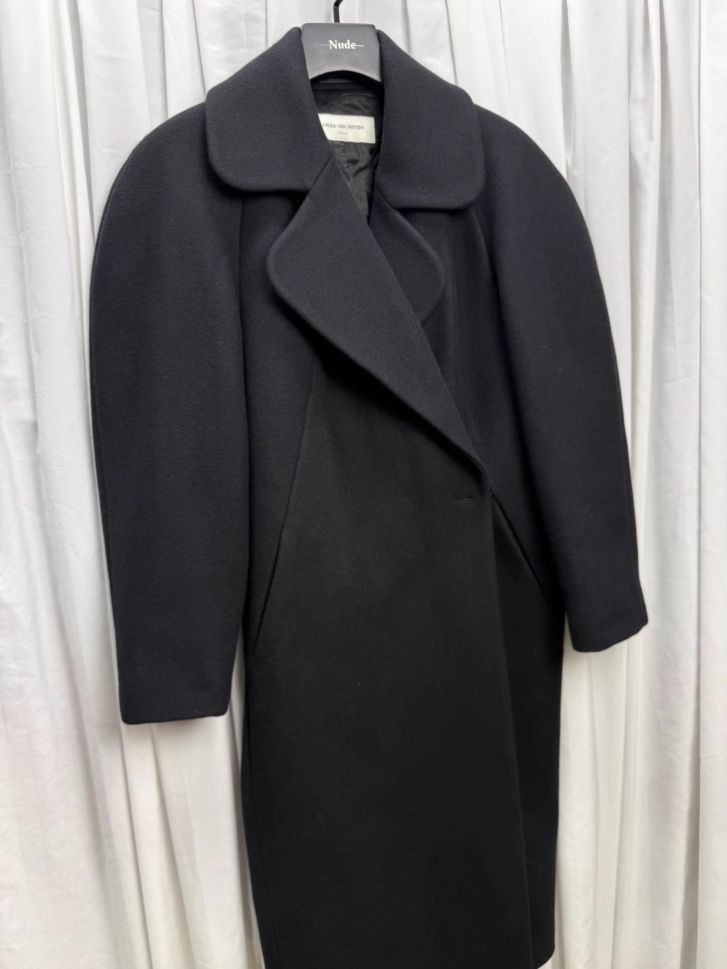 Dries Van Noten Dries Van Noten Round Shoulder Heavy Wool Coat K20 Size US M / EU 48-50 / 2 - 6 Thumbnail