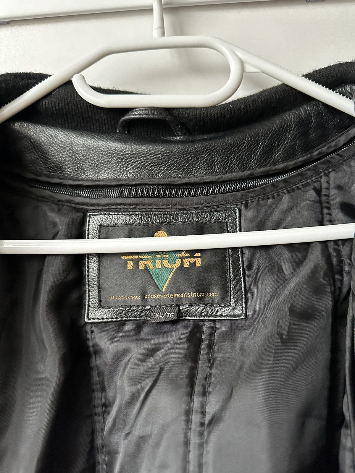 Japanese Brand Vintage Black Leather Boxy Bomber Jacket Kanye West Style Size US XL / EU 56 / 4 - 14 Thumbnail