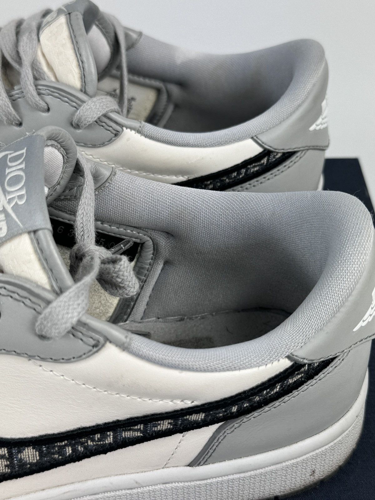 Dior × Jordan Brand AIR DIOR JORDAN SNEAKERS Size US 10 / EU 43 - 9 Thumbnail