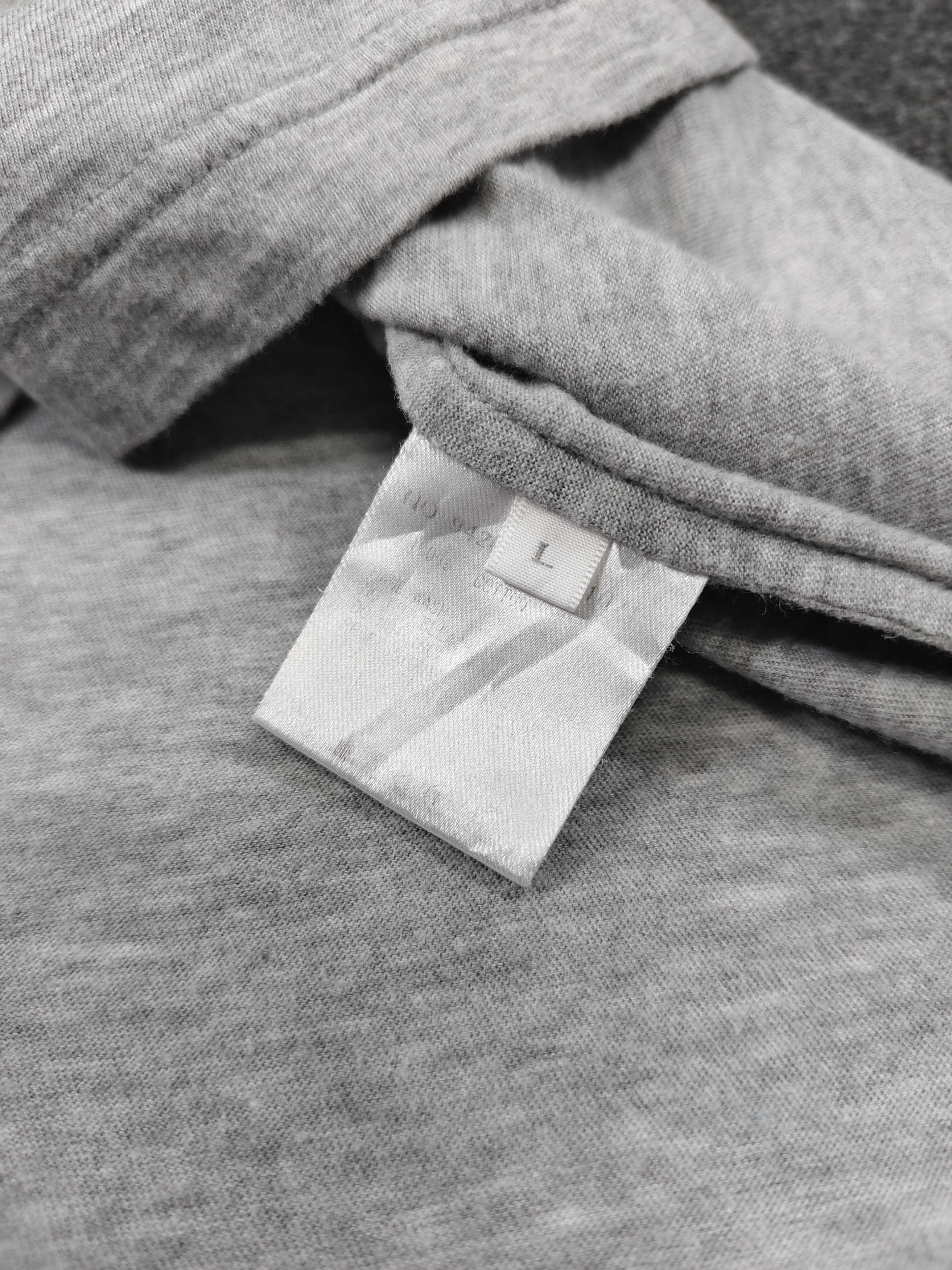 Ron Herman Ron Herman- Plain Minimal Grey Quiet Luxury Tshirt Size US L / EU 52-54 / 3 - 6 Thumbnail