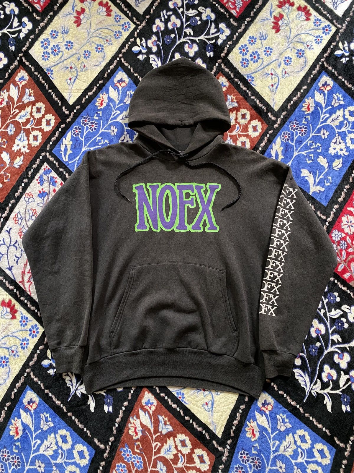 Band Tees Vintage 90s NOFX Fat Wreck Chords Hoodie Size US L / EU 52-54 / 3 - 1 Thumbnail