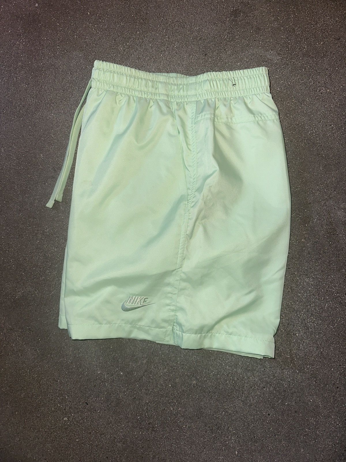 Nike Nike Nylon Shorts Size US 34 / EU 50 - 3 Thumbnail