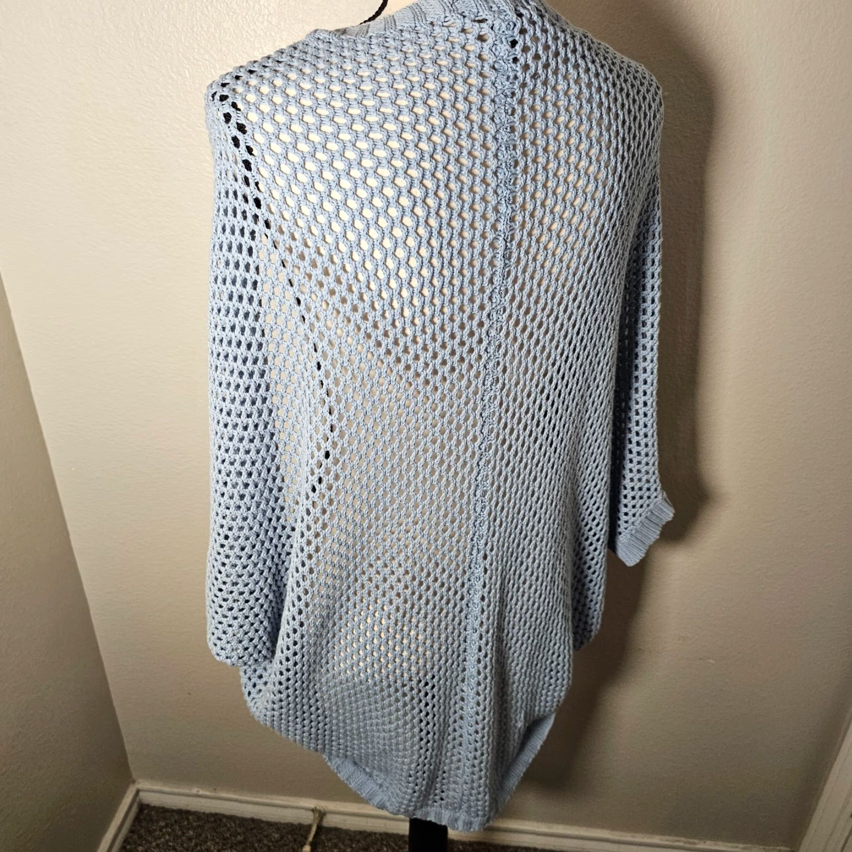 Forever 21 Forever 21 Women's Cardigan Sweater Short Sleeve Knit Blue V Certain? Size S / US 4 / IT 40 - 3 Thumbnail