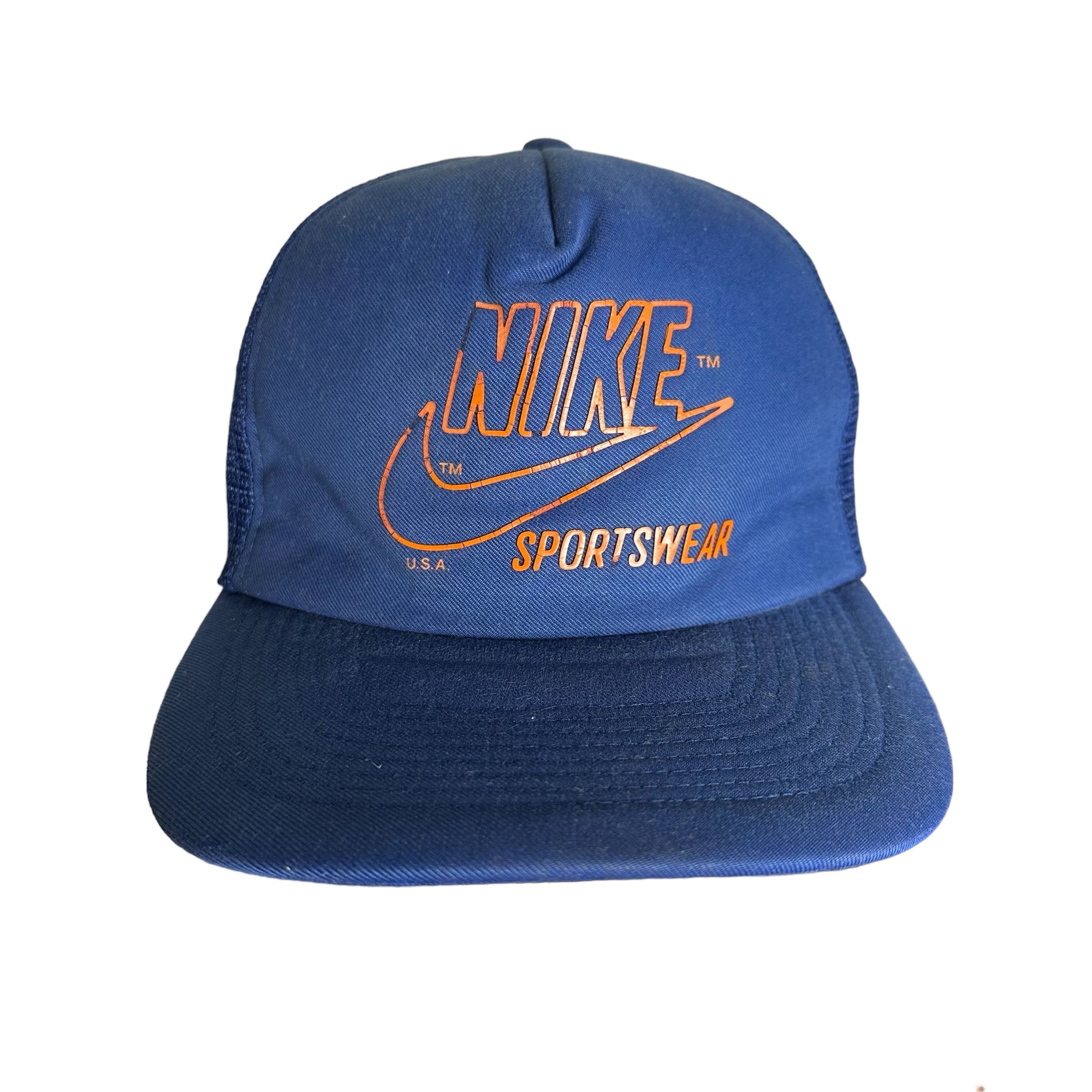 🔥RARE🔥Vintage Nike Swoosh Trucker Hat Cap