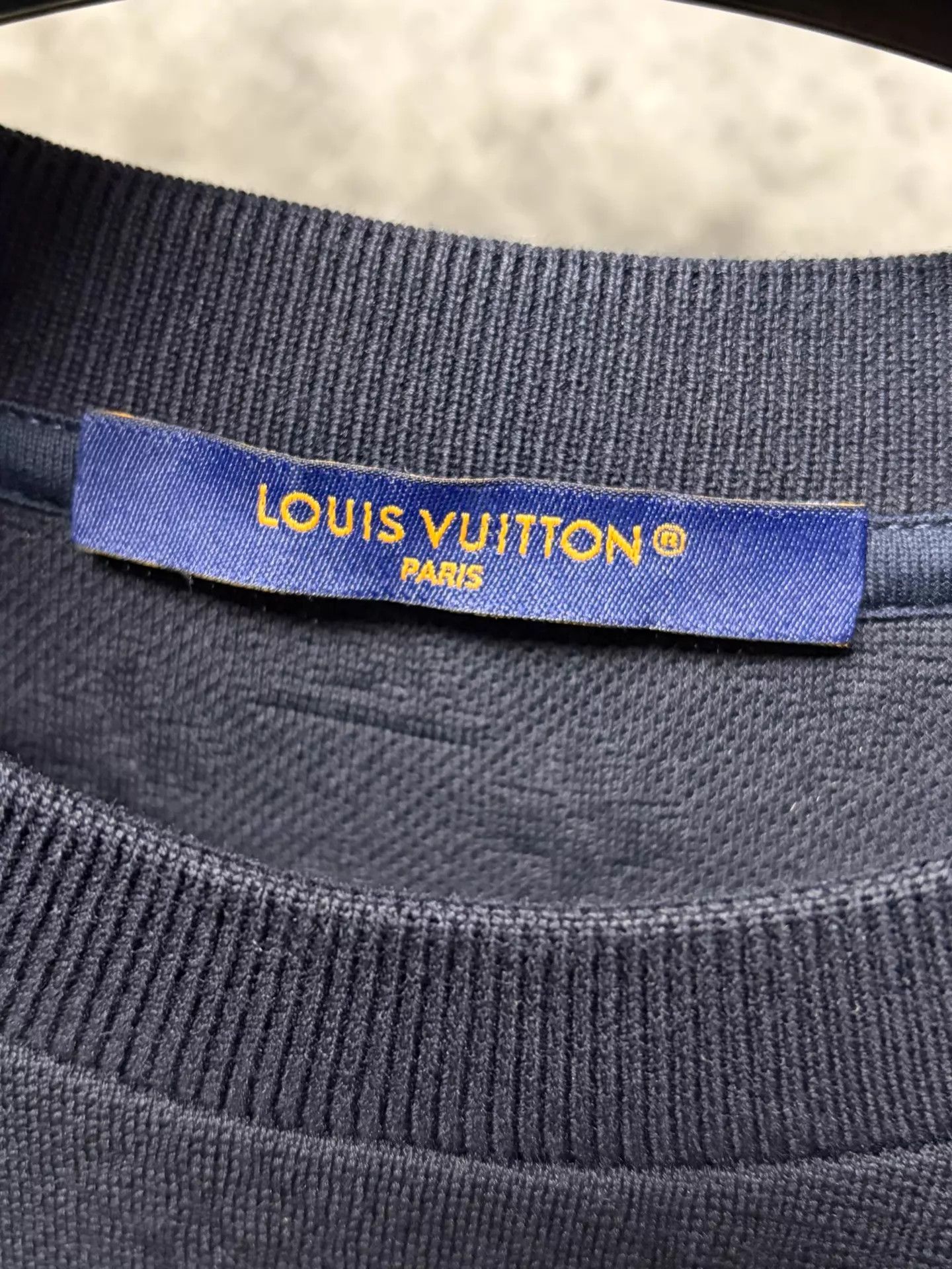 Louis Vuitton Louis Vuitton Black Print Pocket Tee M Size US M / EU 48-50 / 2 - 3 Thumbnail
