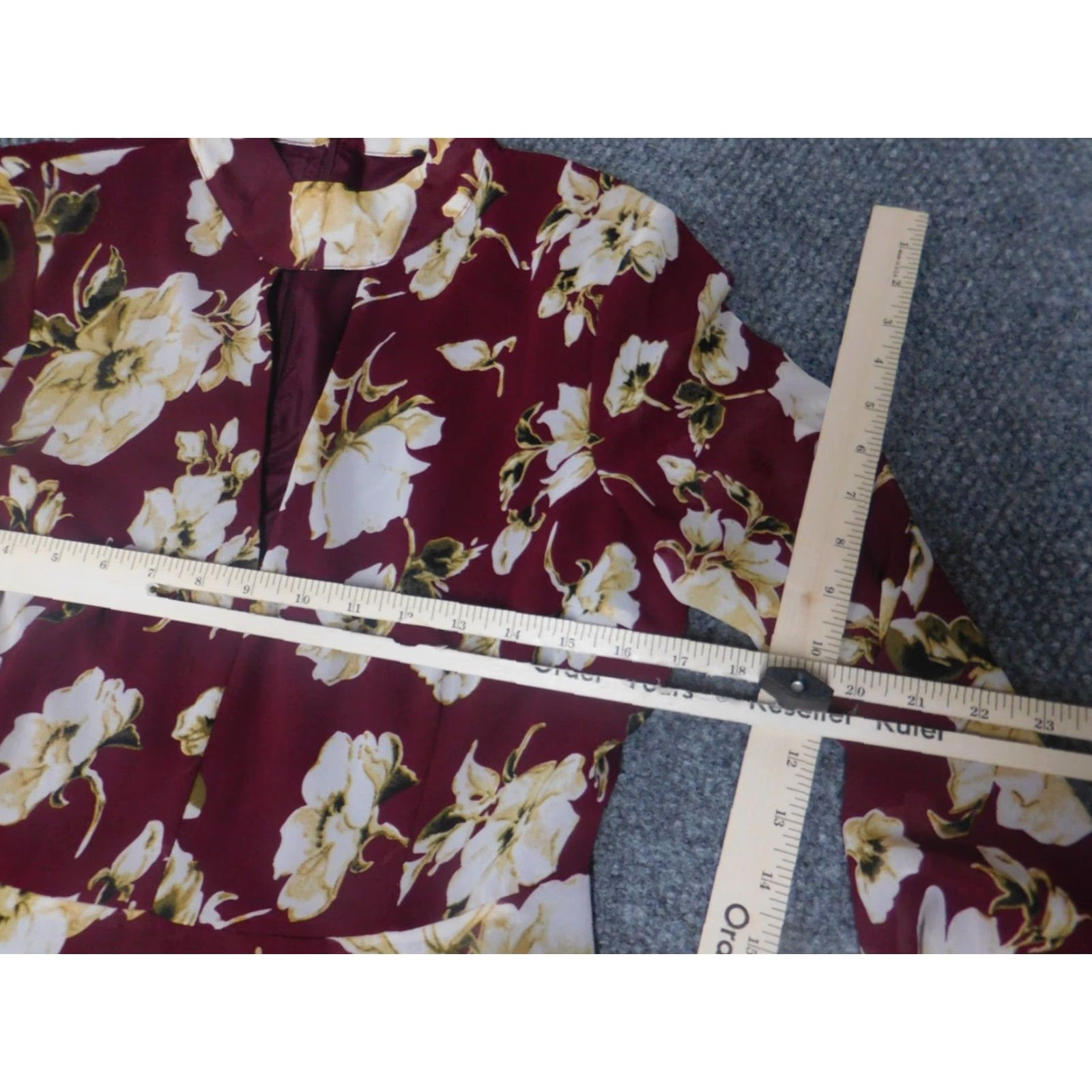 Vintage LUCCA Womens Dress A-Line Dress Medium Red Floral Raglan Short Sleeve Lined Polyester Rayon Christmas/Business Casual Women’s Style 2020s Size M / US 6-8 / IT 42-44 - 4 Thumbnail