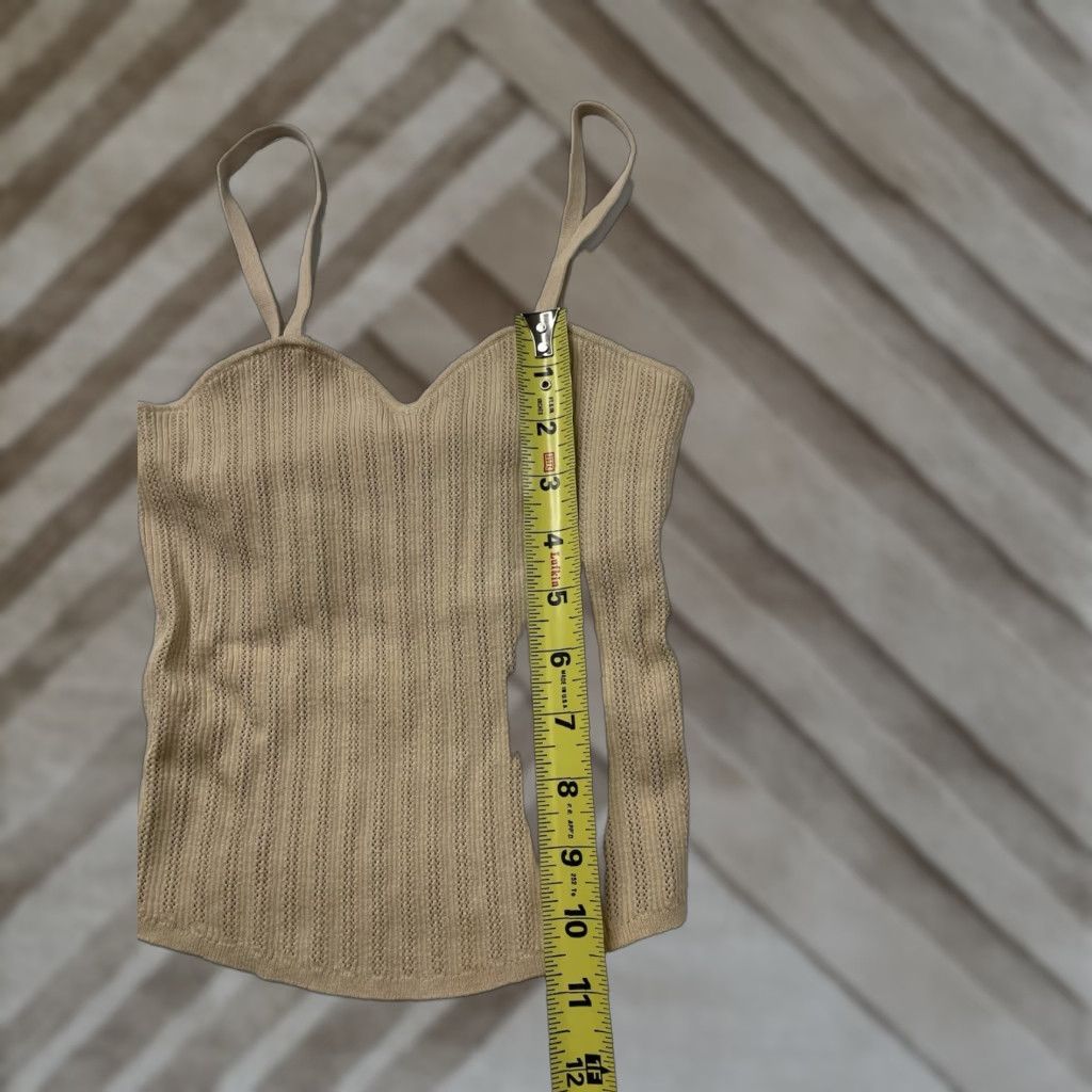 Alice + Olivia Alice + Olivia tank Ribbed Knit Stretch Crop Beige XS women Viscose Crop Tank Shirt Size XS / US 0-2 / IT 36-38 - 1 Thumbnail