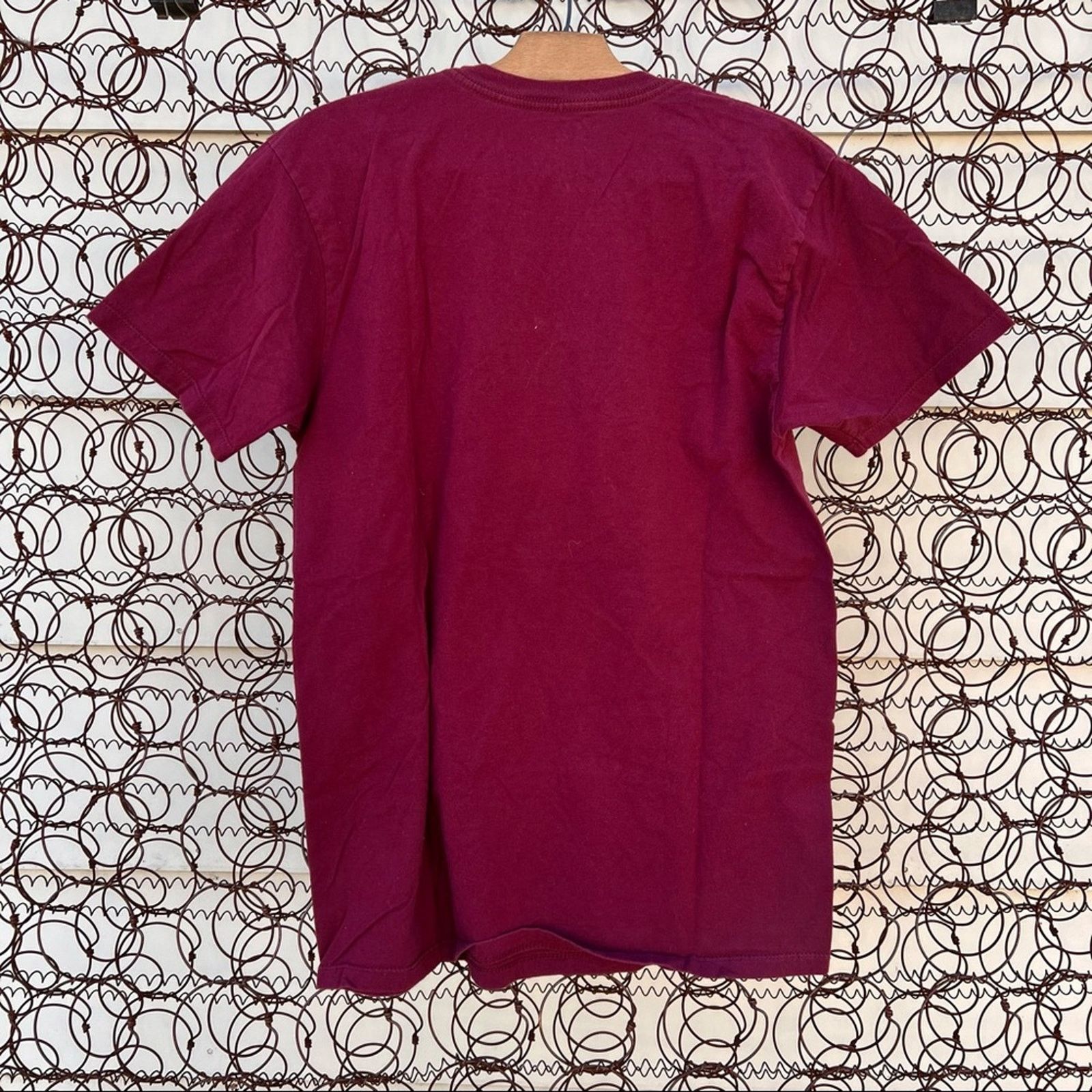 Obey Obey propaganda maroon logo T-shirt MEDIUM Size US M / EU 48-50 / 2 - 2 Thumbnail