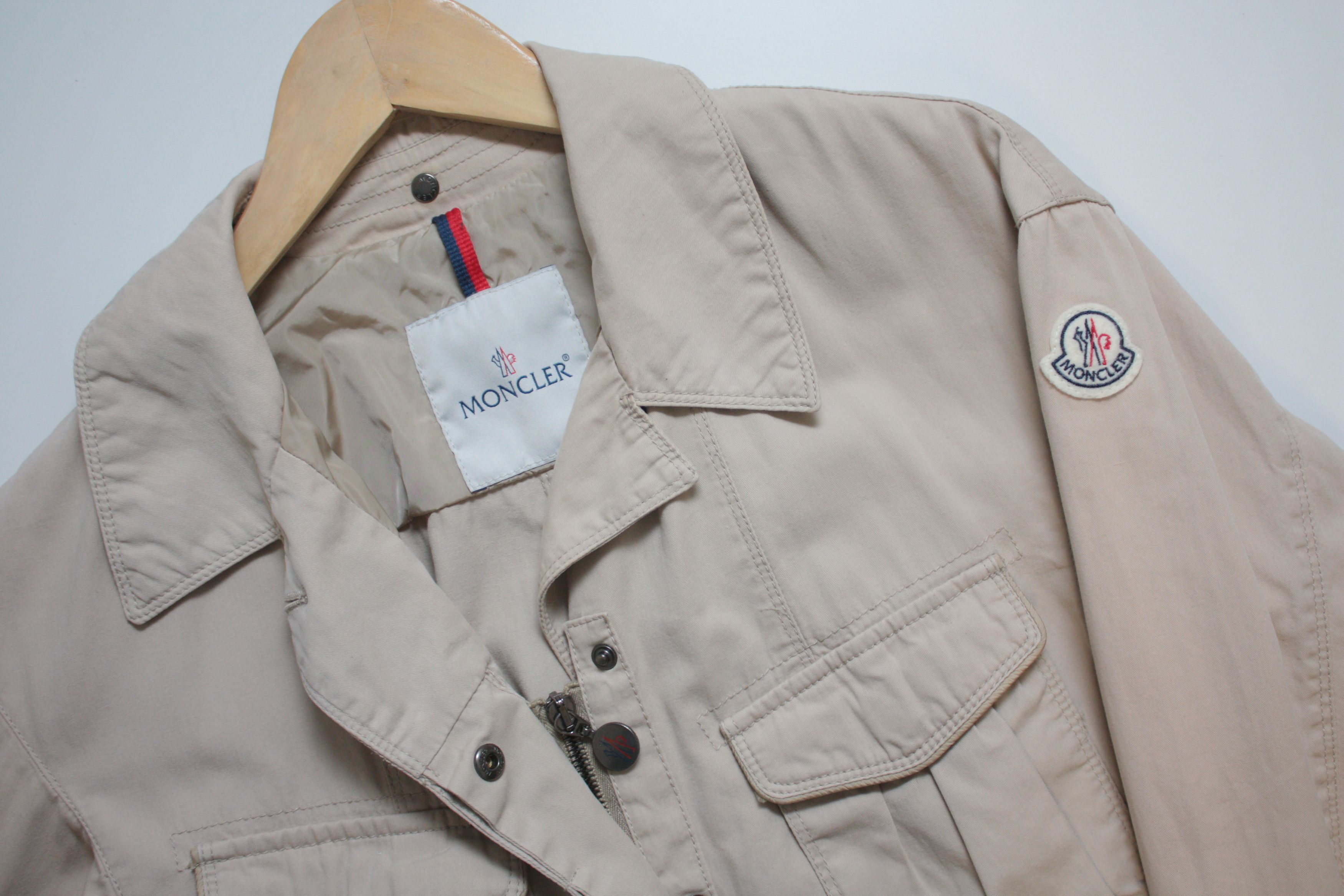 Moncler Moncler Renote Giubbotto Beige Jacket Made In Romania Size M / US 6-8 / IT 42-44 - 4 Thumbnail