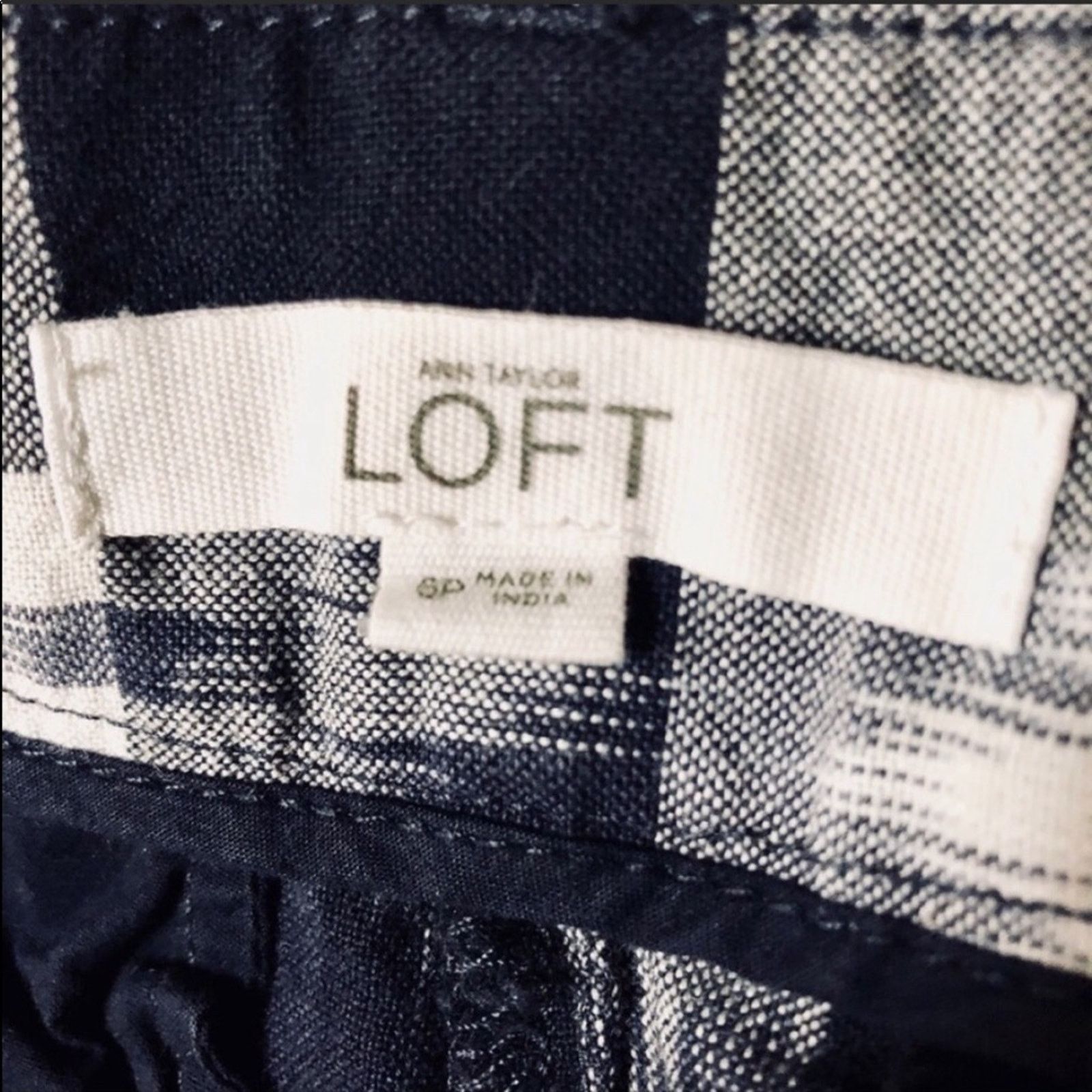 Loft ANN TAYLOR Black White Grey Plaid Checkered Striped Shorts Size 28" / US 6 / IT 42 - 7 Thumbnail