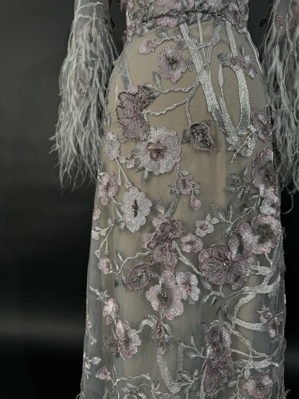 Marchesa Brand New US 10 Marchesa Evening Gown Size L / US 10 / IT 46 - 6 Thumbnail