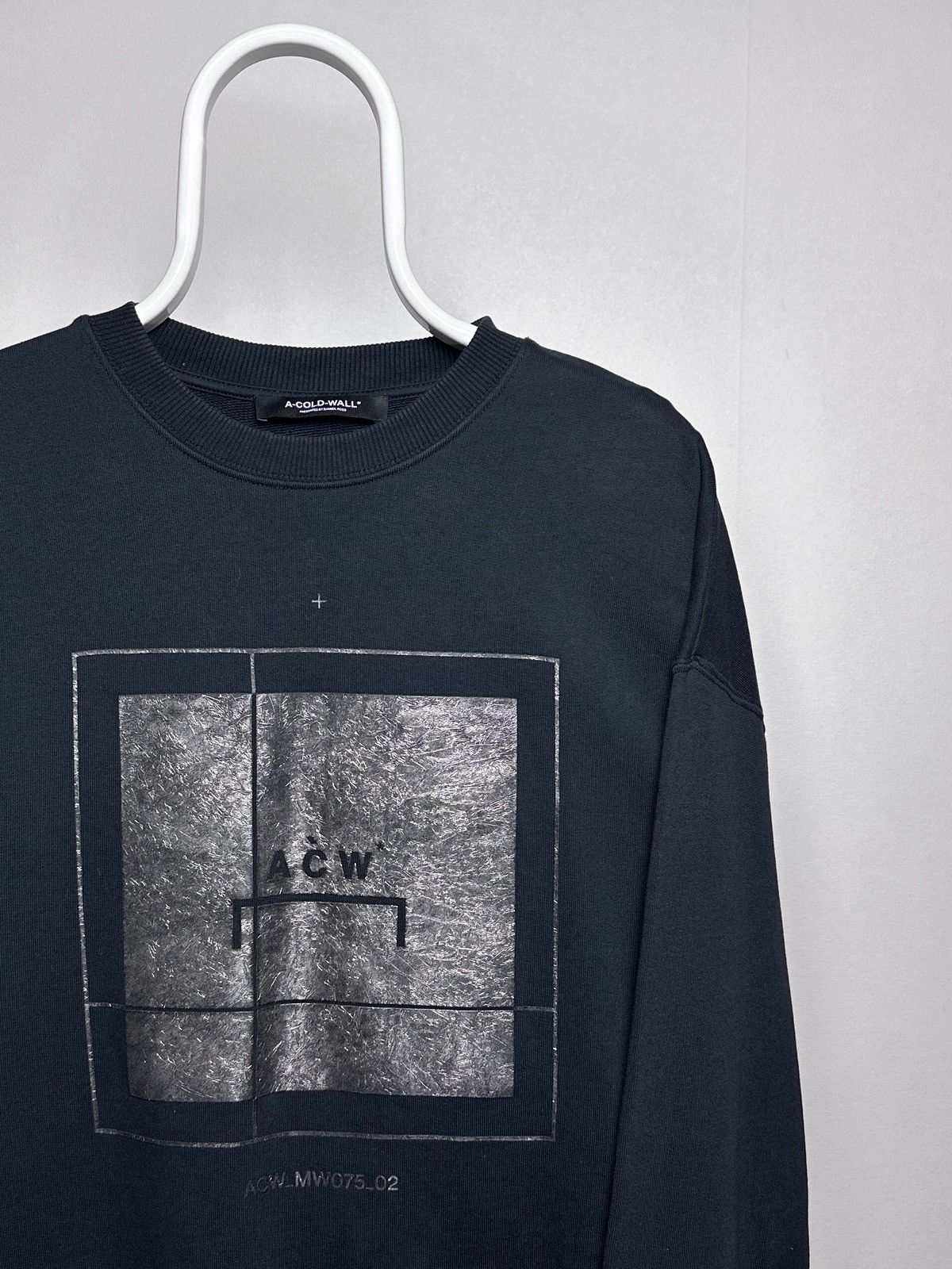 A-COLD-WALL* A-COLD-WALL Foil Grid Crewneck Sweatshirt Size XS Size US XS / EU 42 / 0 - 3 Thumbnail
