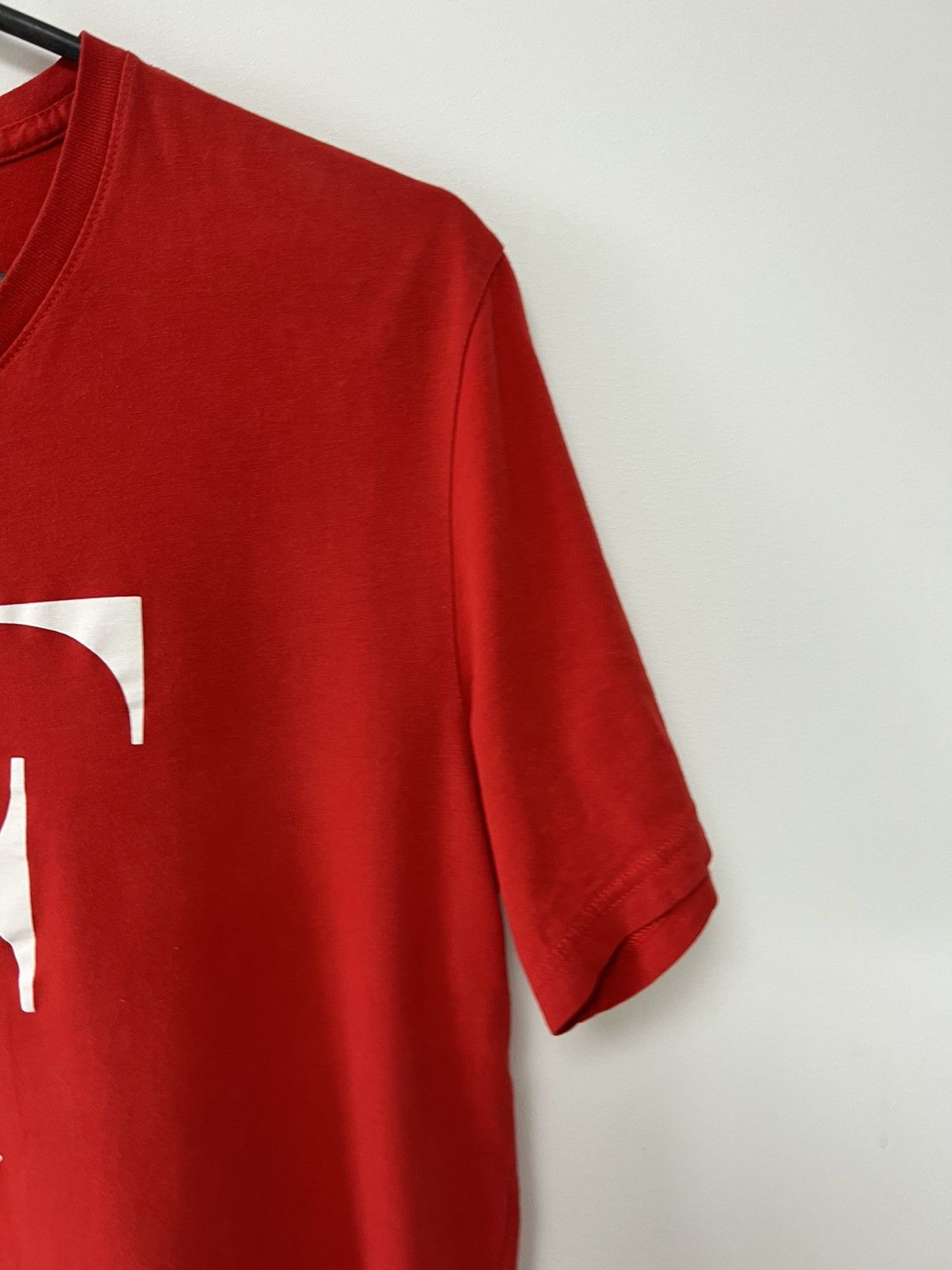 Nike Roger Federer Foundation 2010 RF Nike T shirt Tennis Swiss L Size US L / EU 52-54 / 3 - 8 Thumbnail