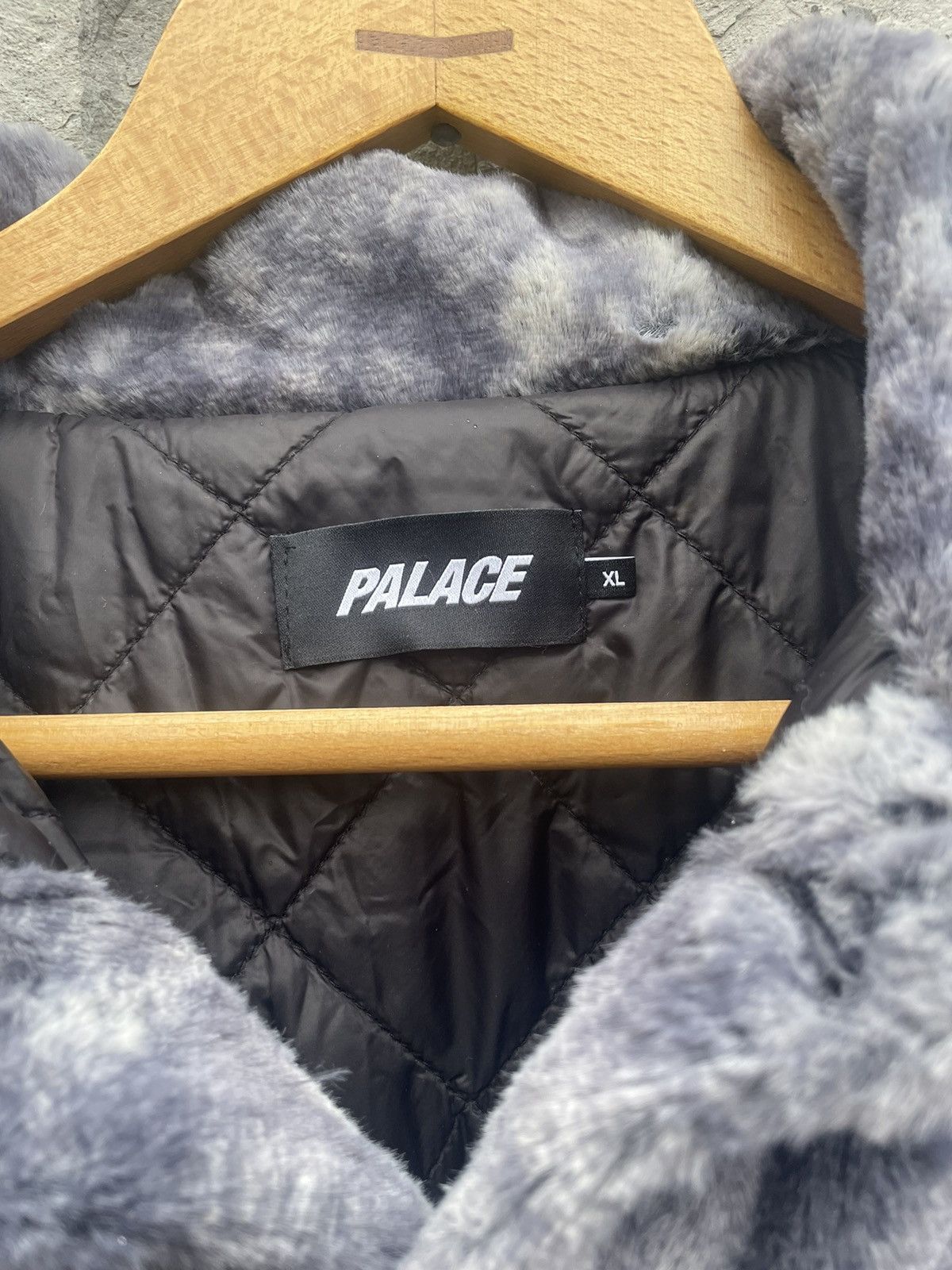 Palace Palace furry trucker jacket Size US XL / EU 56 / 4 - 2 Thumbnail