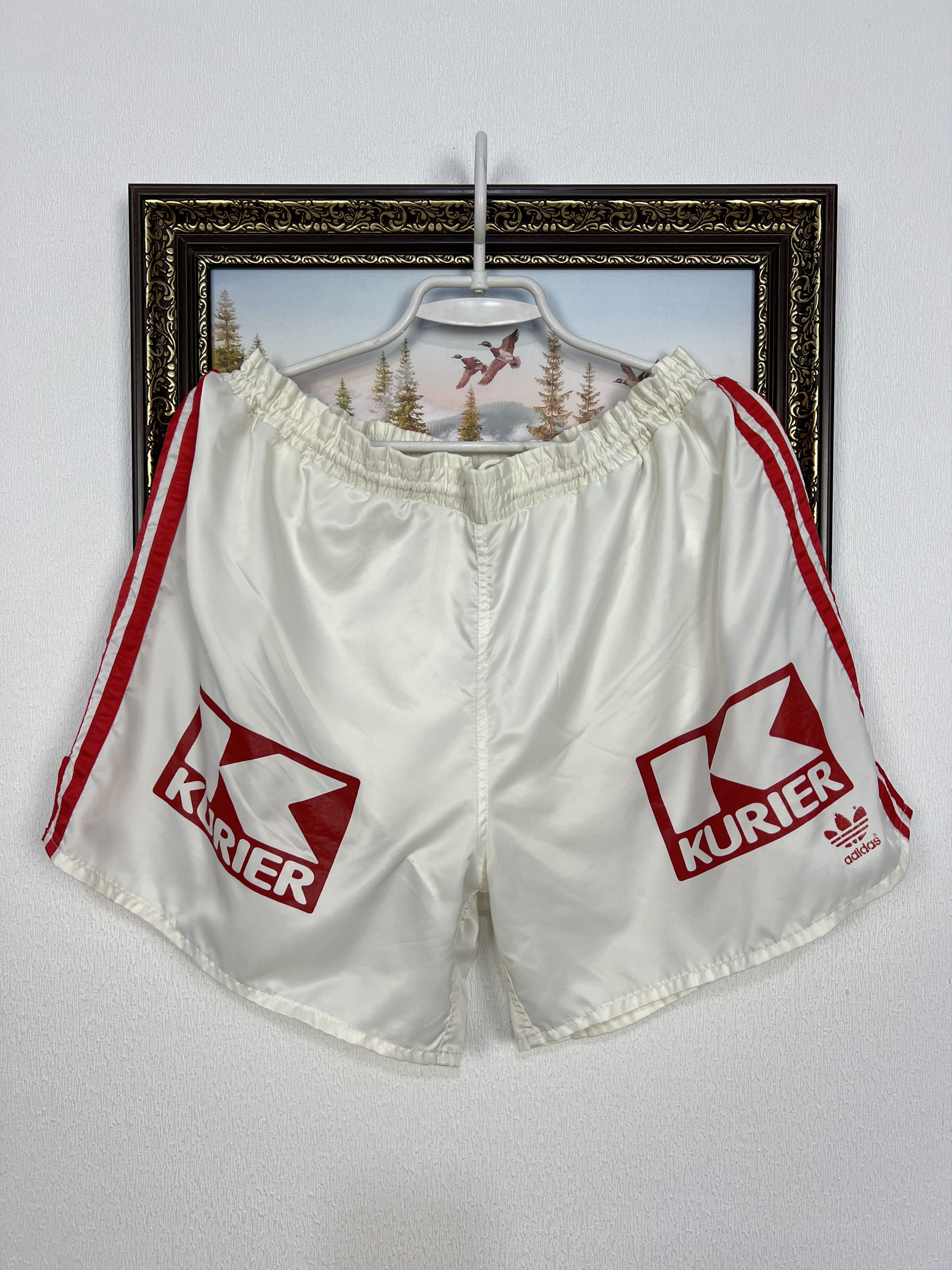 Adidas Vintage 90's Adidas White Nylon Shorts Run Athletic Rare XL Size US 36 / EU 52 - 1 Thumbnail