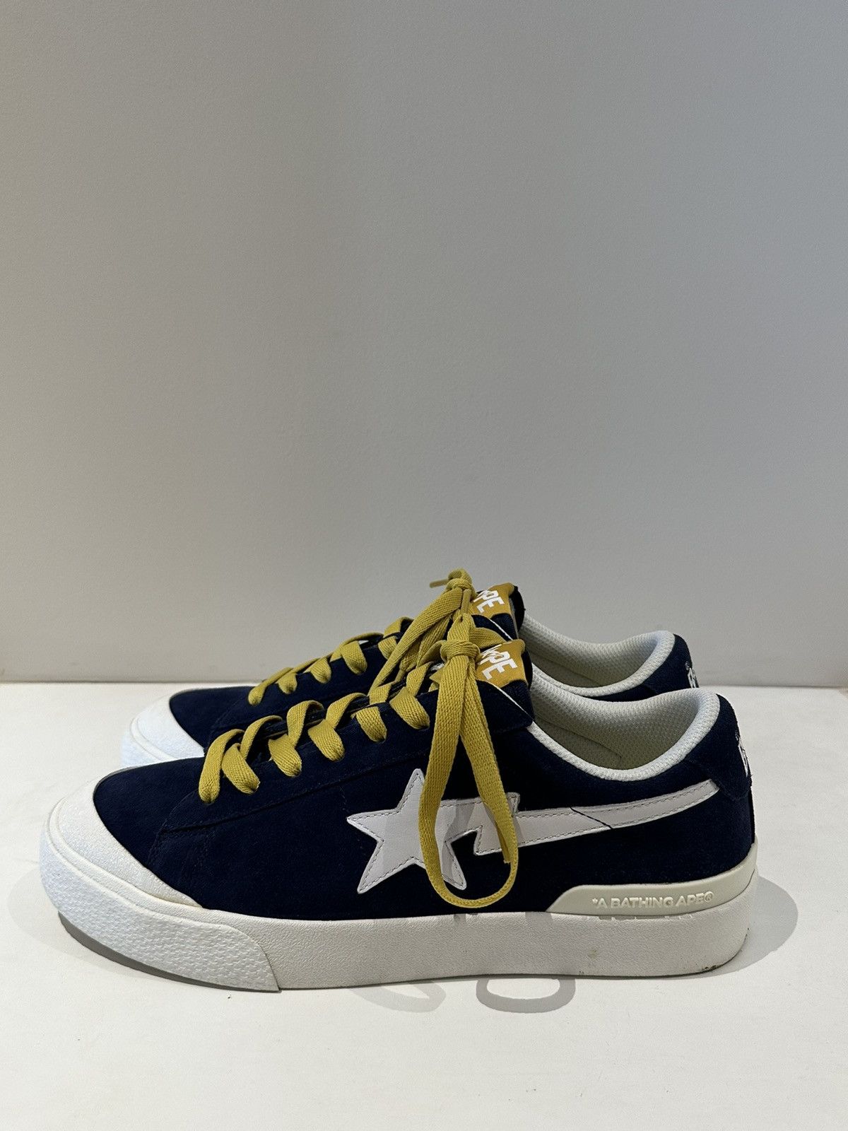 MAD STA #1 NAVY SUEDE