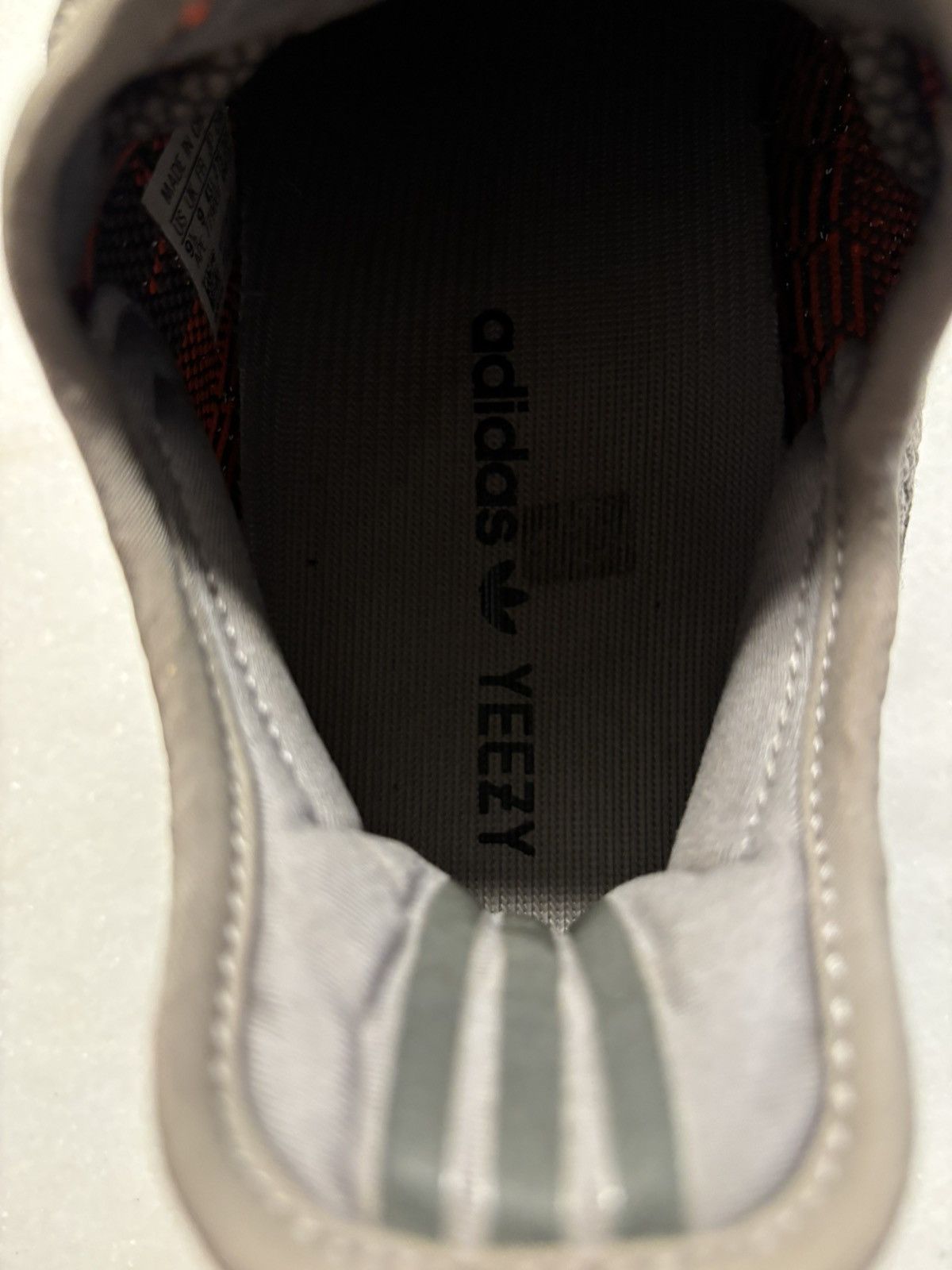 Yeezy Yeezy 350 V2 Beluga Size US 9.5 / EU 42-43 - 11 Thumbnail