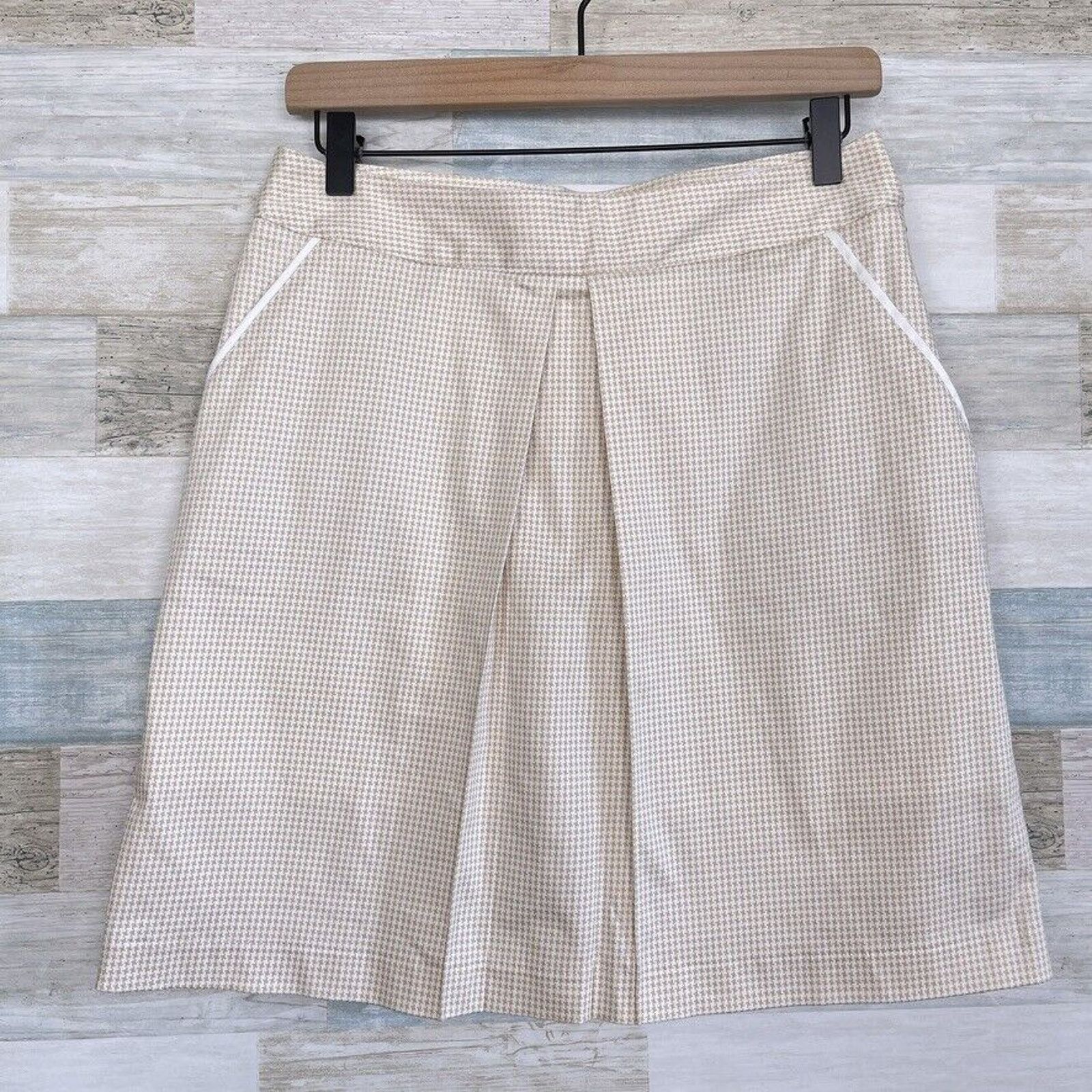 Peter Millar Peter Millar Kick Pleat Golf Skort Tan White Houndstooth 4 Size 27" / US 4 / IT 40 - 1 Thumbnail