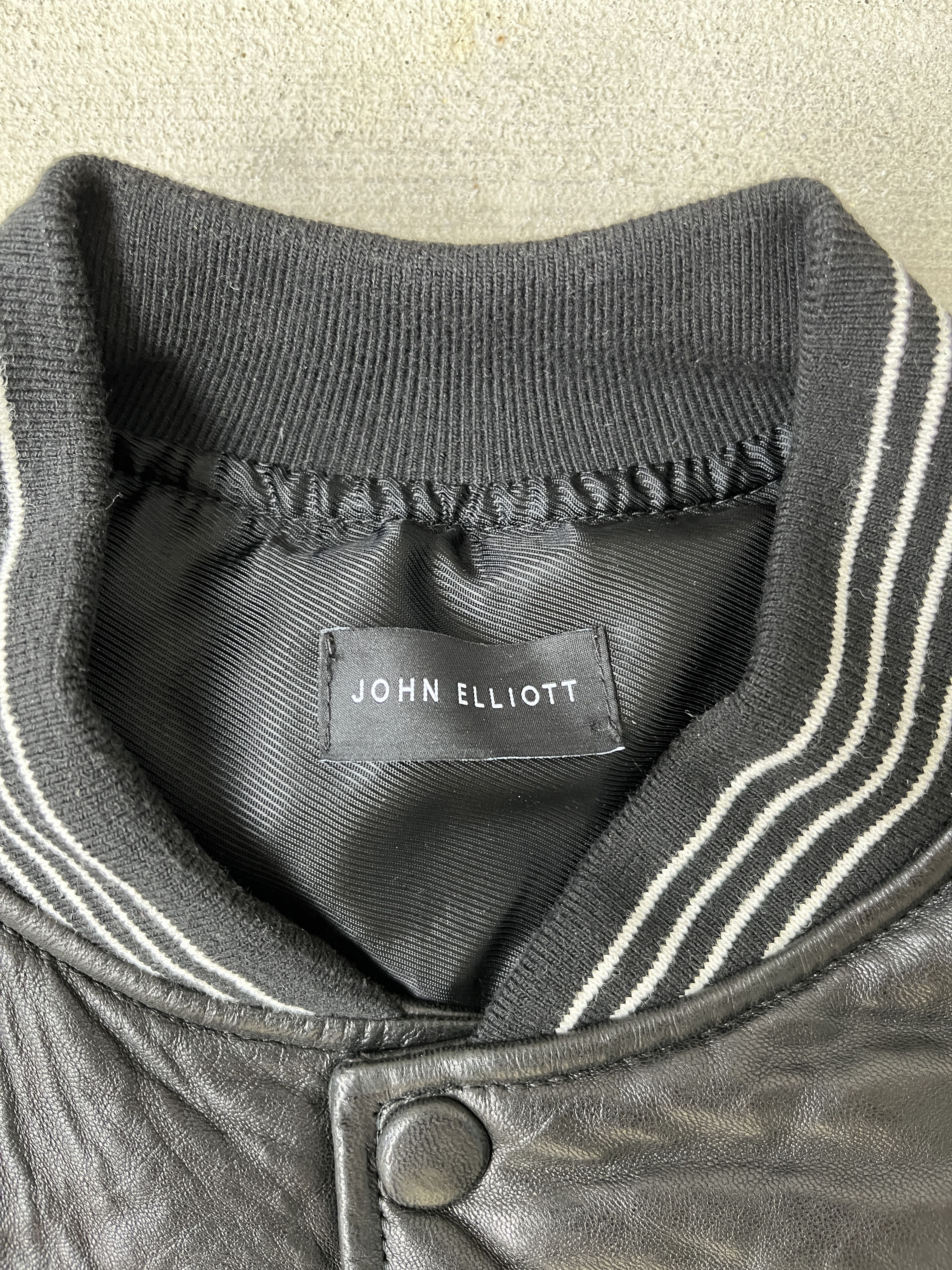 John Elliott John Elliott Leather Cropped Stadium Jacket Size XL / US 12-14 / IT 48-50 - 3 Thumbnail