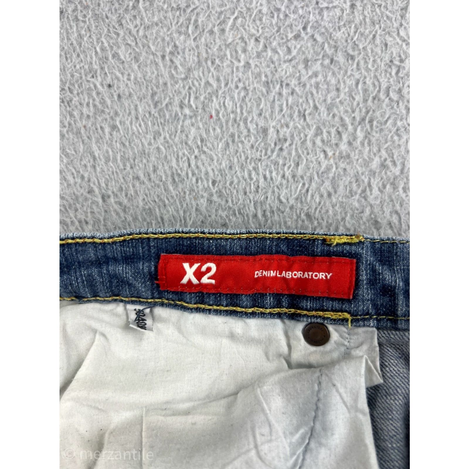 Express Express Jeans Women's 5-Pocket Bootcut Denim Blue Rhinestone Embellished XS? Size 42" / US 20 - 4 Thumbnail