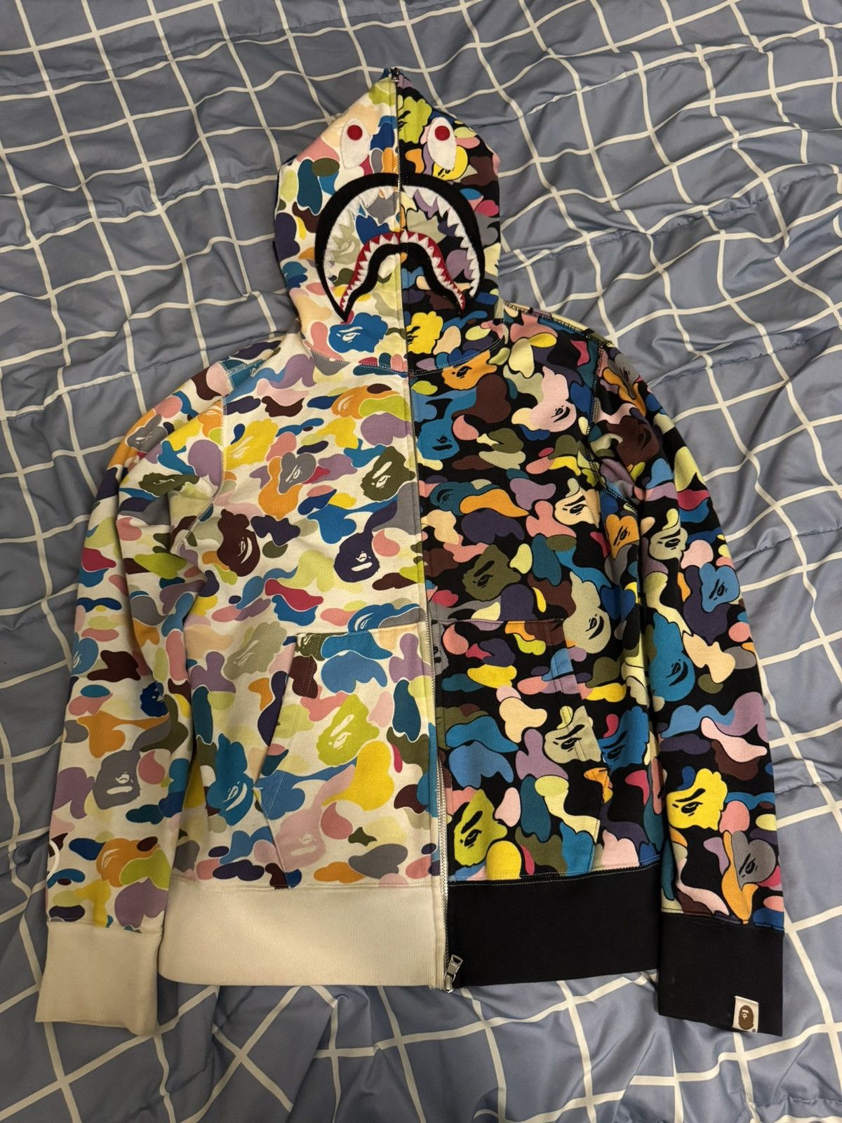 Bape Muti camo half bape hoodie Size US L / EU 52-54 / 3 - 1 Thumbnail