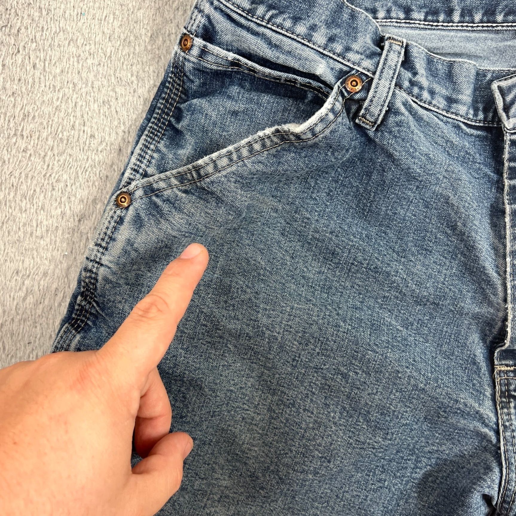 Wrangler VINTAGE Wrangler Carpenter Shorts Men Size 32 Denim Bermuda Relaxed Fit Casual Blue Size US 32 / EU 48 - 6 Thumbnail