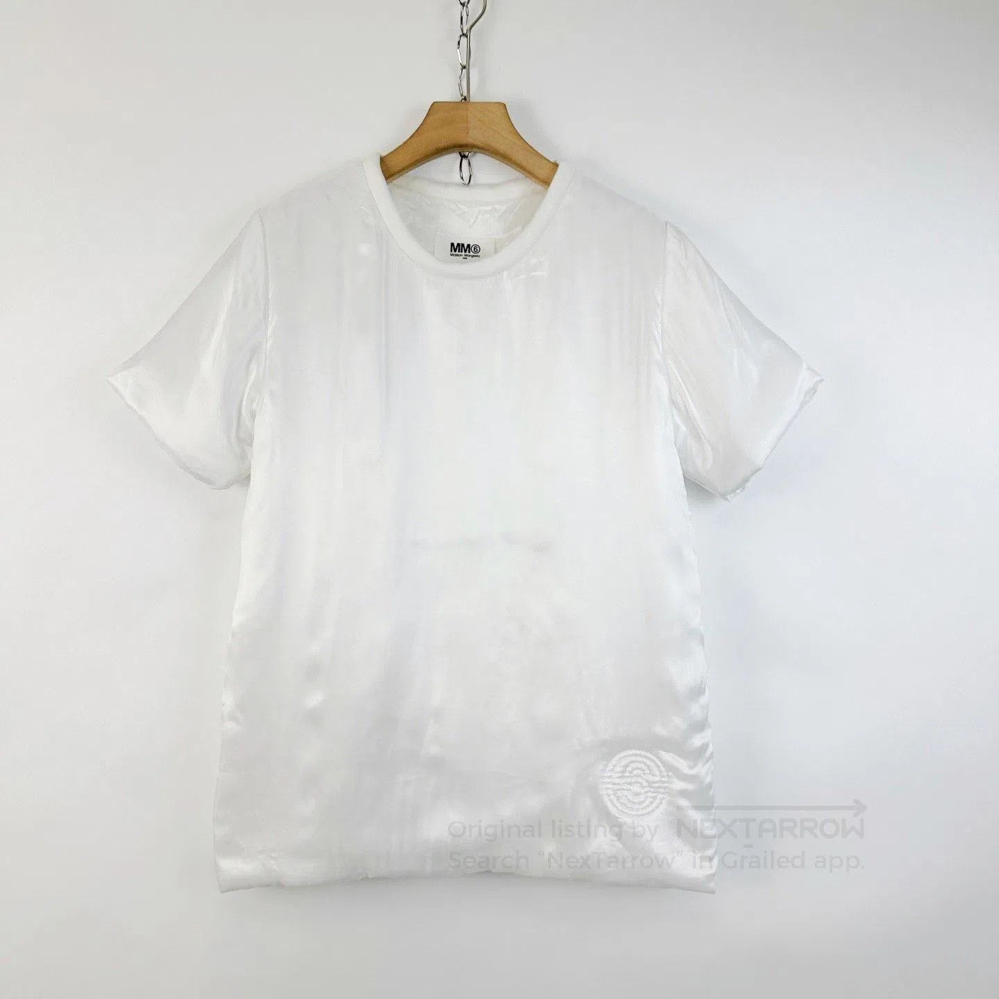 MM6 MM6 White Satin Short-Sleeve Top. Size M / US 6-8 / IT 42-44 - 1 Thumbnail