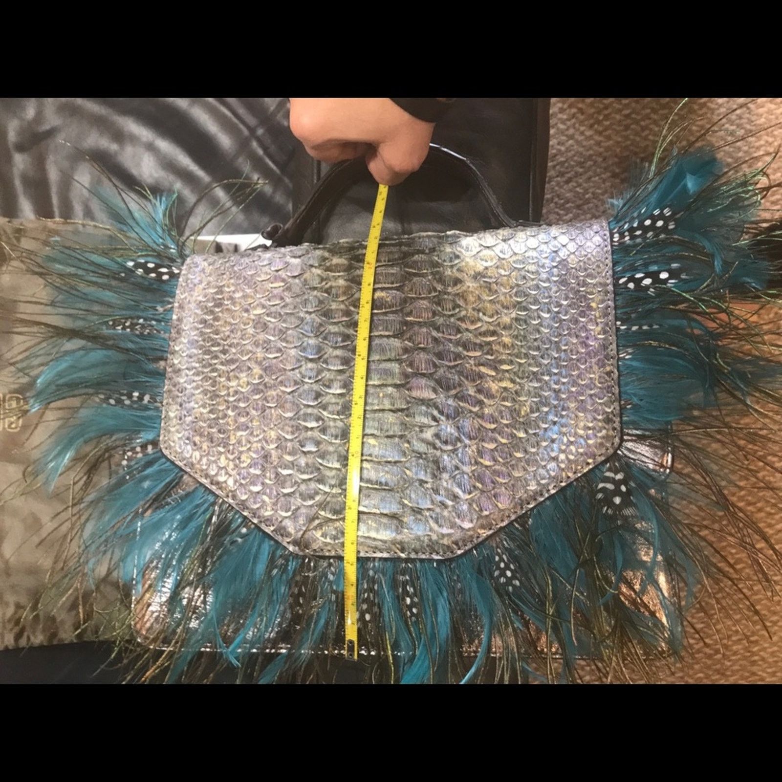 & Other Stories Made in Italy Python skin with feathers handbag Size ONE SIZE - 6 Thumbnail