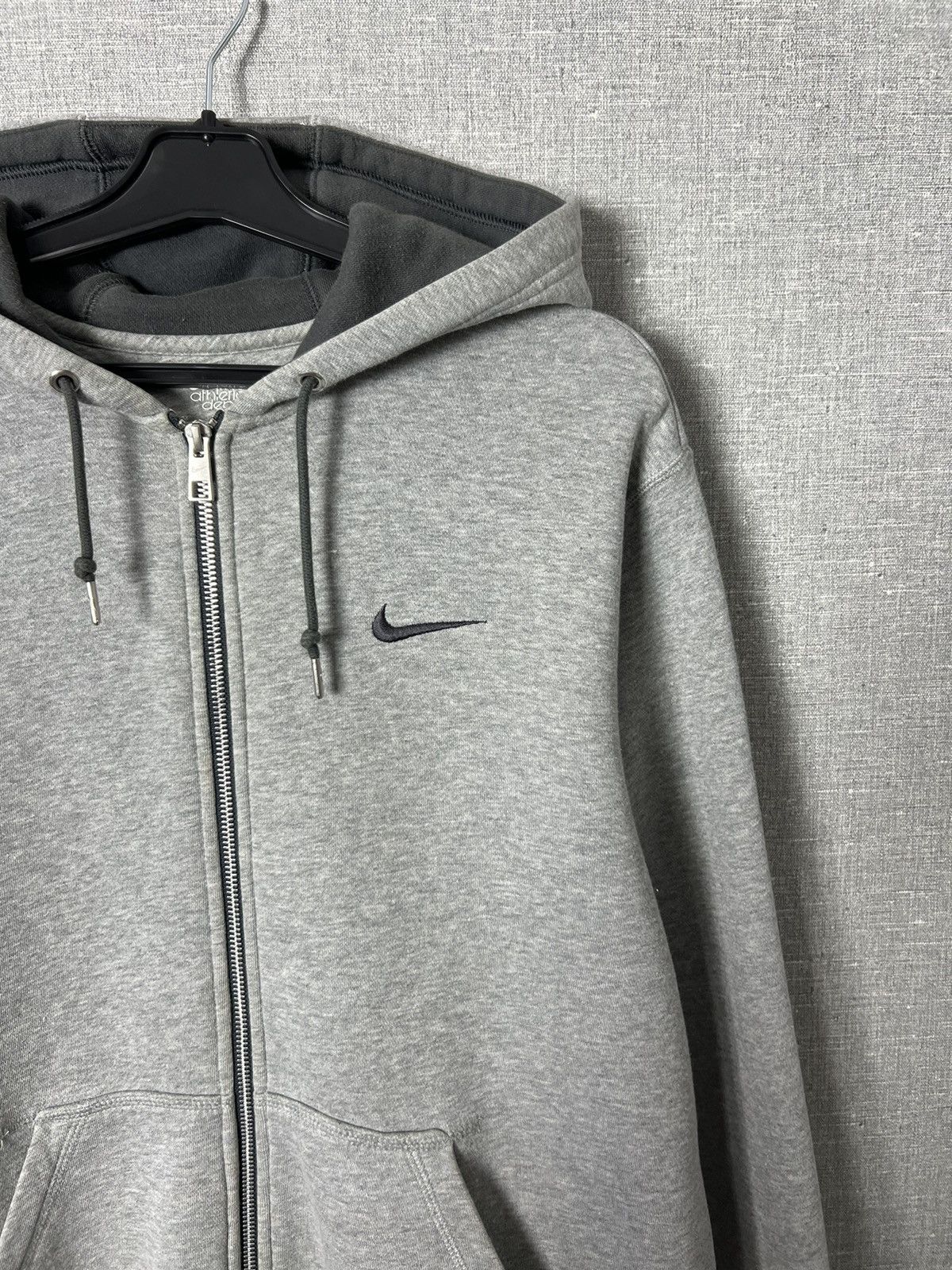 Nike Vintage Nike Basic Zip Hoodie Embroidered Small Swoosh Logo Size US M / EU 48-50 / 2 - 4 Thumbnail
