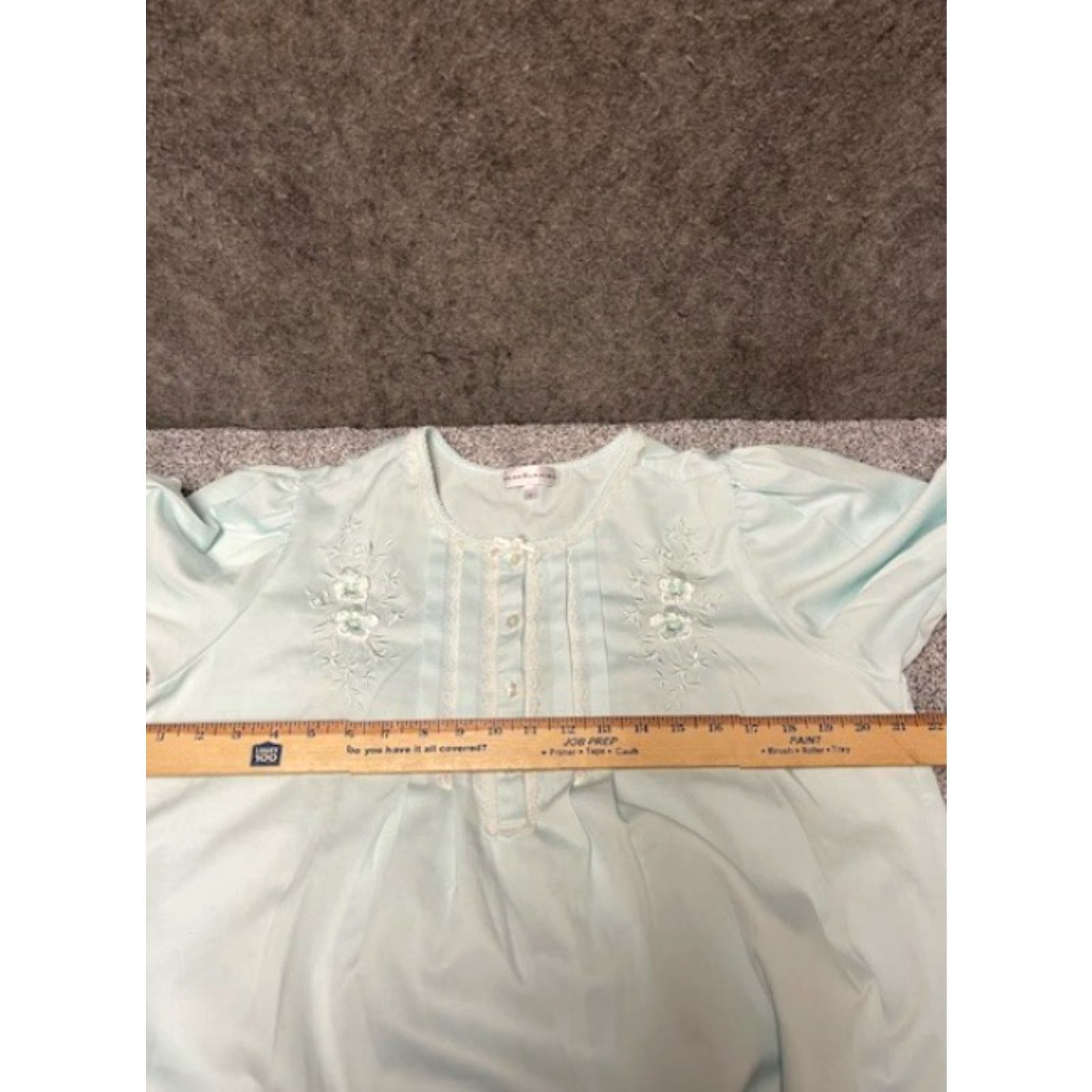 Vintage Miss Elaine Nightgown Medium Embroidery Lace Light Blue Grandmacore Size ONE SIZE - 4 Thumbnail