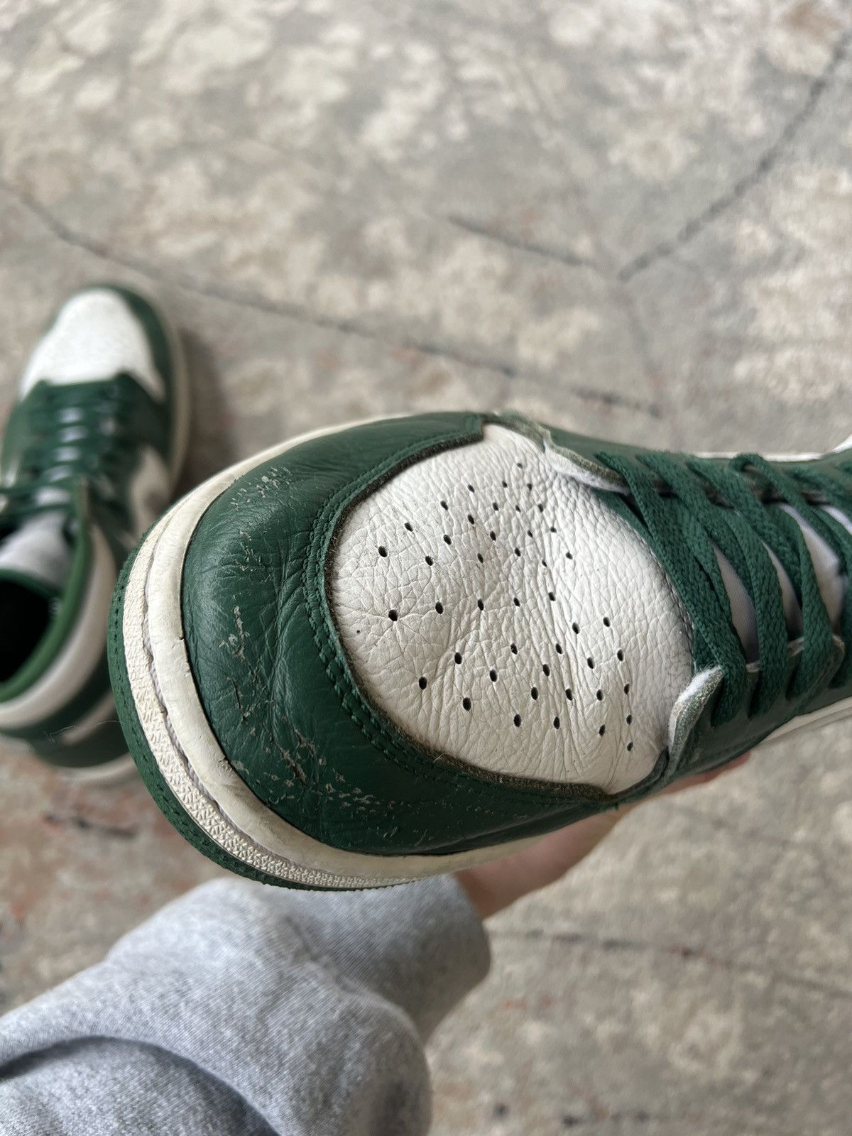 Jordan Brand Nike Air Jordan 1 High OG Green White Size US 14 / EU 47 - 8 Thumbnail