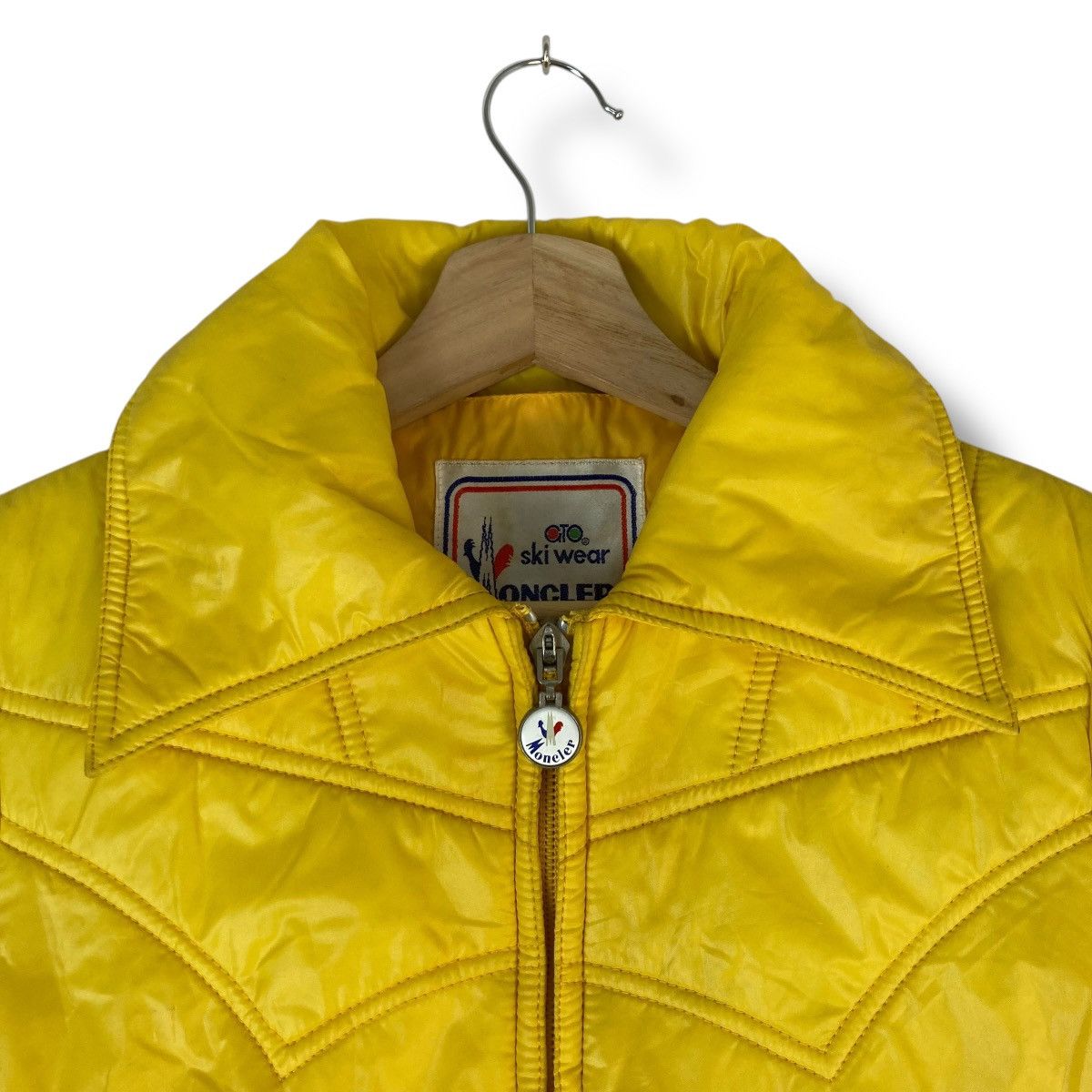 Moncler VINTAGE 90s MONCLER SKI LIGHT PUFFER DOWN JACKET Size M / US 6-8 / IT 42-44 - 10 Thumbnail