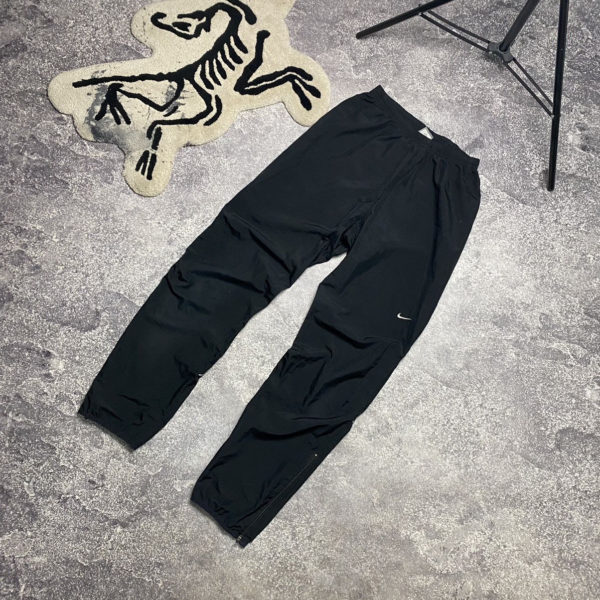 Other Vintage Nike Tracked Nylon y2k small swoosh pants Size US 30 / EU 46 - 1 Thumbnail