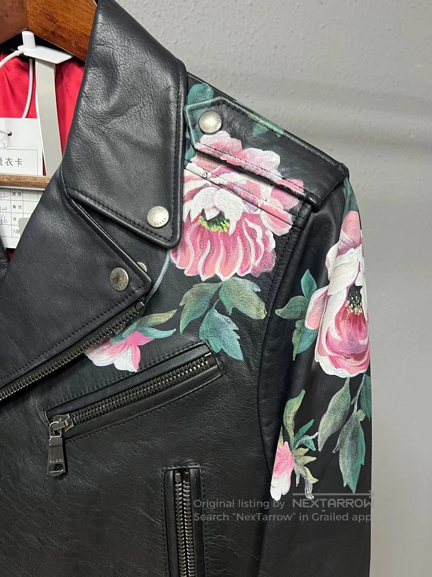 Gucci gucci black leather jacket with tiger design. Size US L / EU 52-54 / 3 - 3 Thumbnail