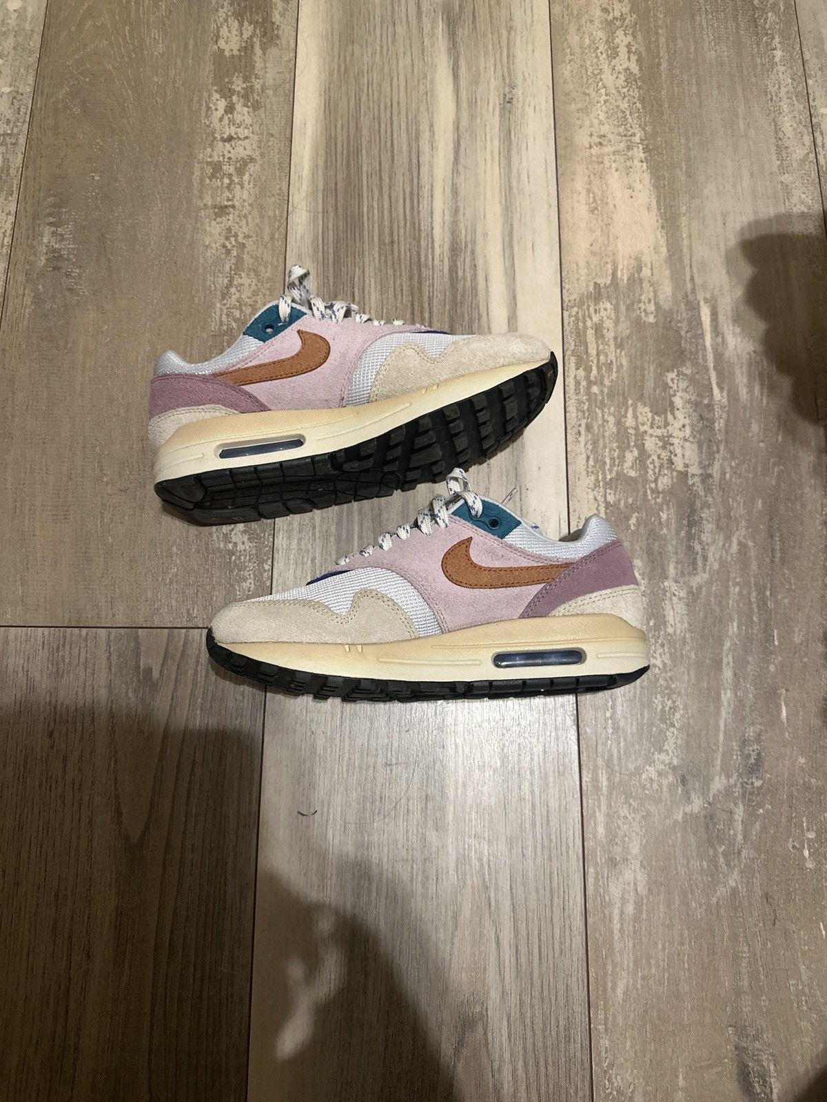Nike NIKE AIR MAX 1 TAN LINES Size US 6 / IT 36 - 3 Thumbnail