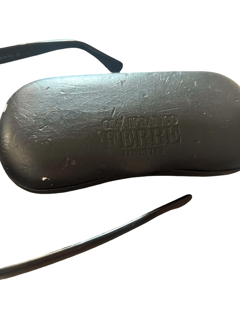 Gianfranco Ferre Gianfranco Ferre Vintage Sunglasses 240/S Τortoises Used Size ONE SIZE - 7 Thumbnail