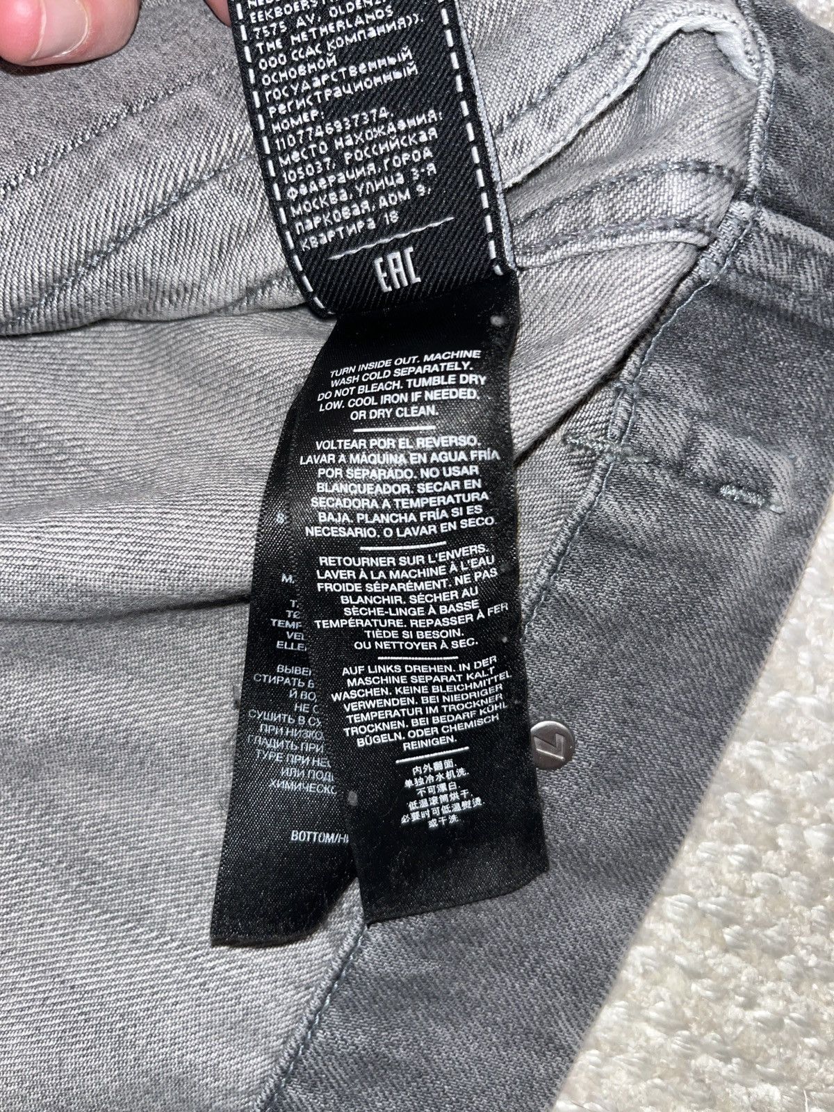 7 For All Mankind Mojo Patch Pocket Trucker Jacket in Dharma Gray (Medium) Size US M / EU 48-50 / 2 - 3 Thumbnail