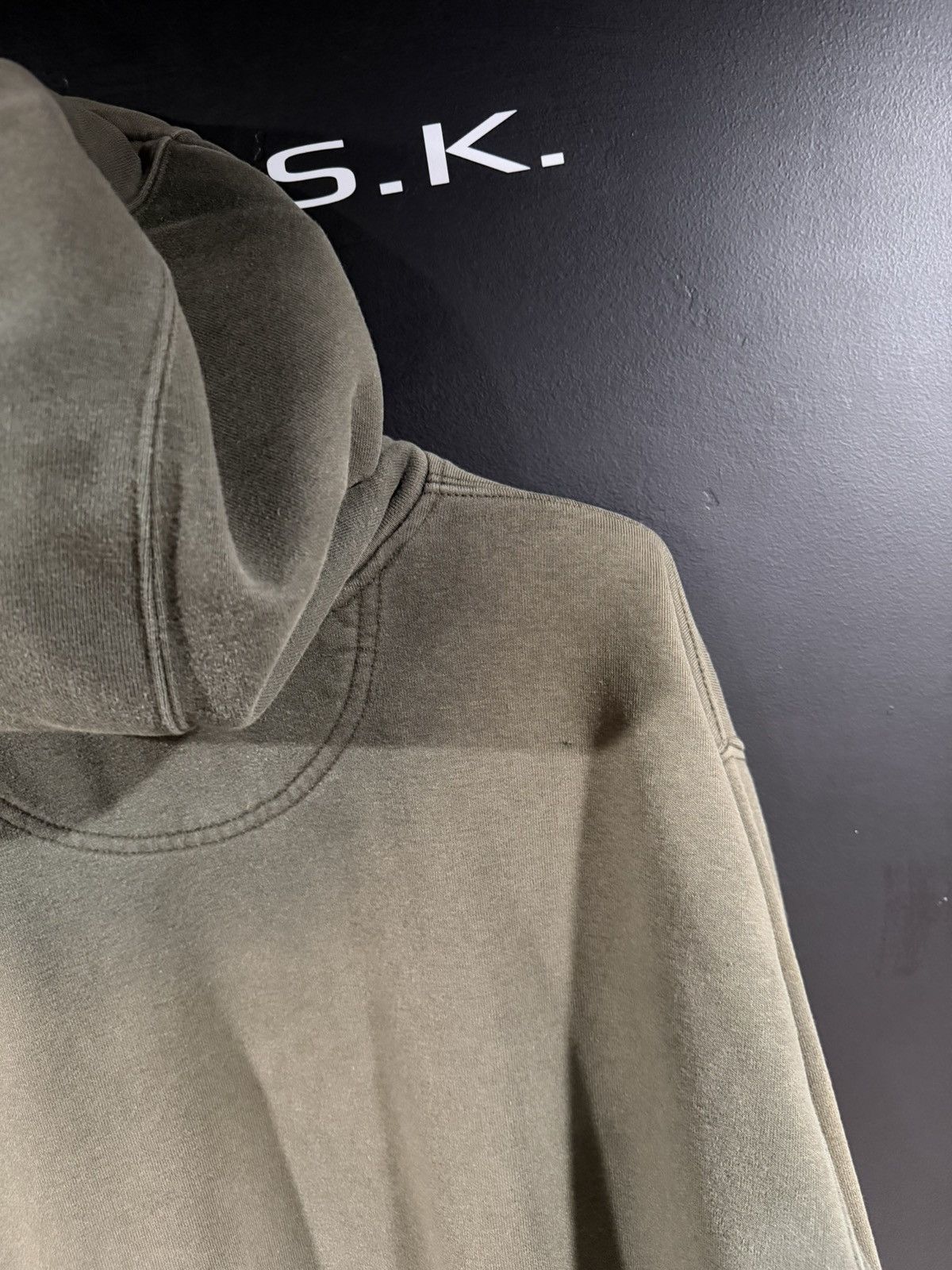 Carhartt 1990s Vintage Carhartt Faded Grunge Army Green Hoodie XXL Size US XXL / EU 58 / 5 - 8 Thumbnail