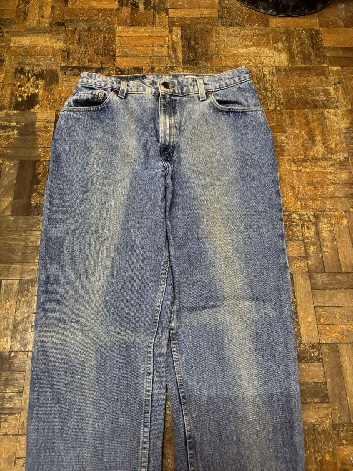 Jean × Levi's × Vintage Vintage Levis 90’s 551 Relaxed Fit Tapered Leg (Size 31) Size US 38 / EU 54 - 5 Thumbnail