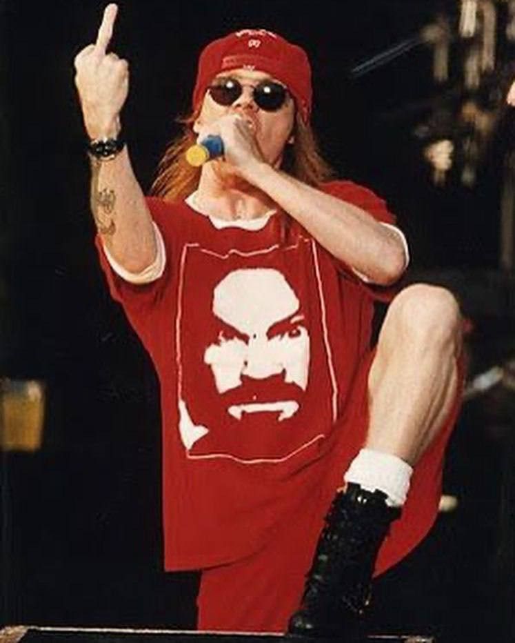 Number (N)ine Charles Manson SS06 Red T Shirt Size US M / EU 48-50 / 2 - 6 Thumbnail