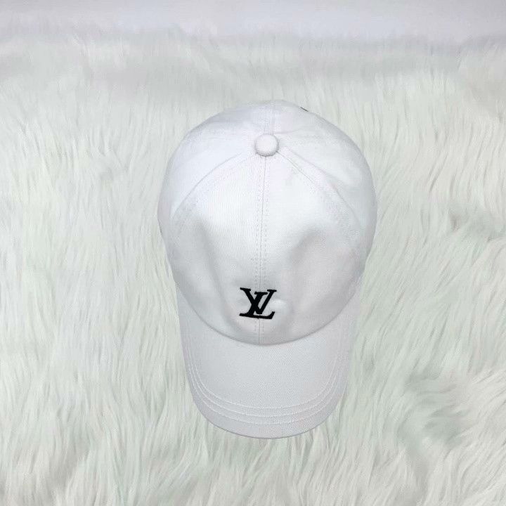 Louis Vuitton Louis Vuitton White Logo Embroidered Casual Cap Size ONE SIZE - 5 Thumbnail