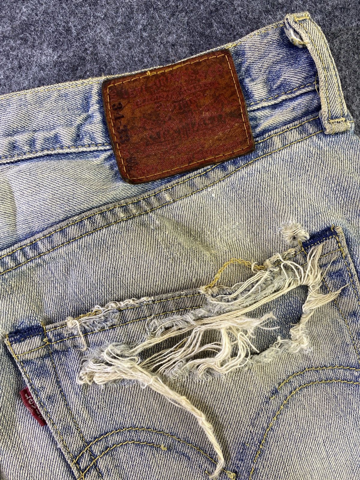 Jean × Levi's × Vintage Vintage Levis 502 Distresses Blue Wash Jeans - J938 Size US 34 / EU 50 - 11 Thumbnail