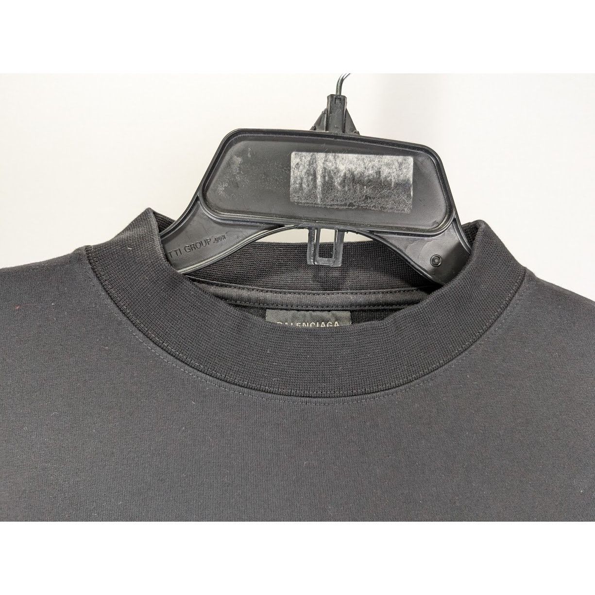Balenciaga o1rshd1 Q:3 / Oversize Long Sleeve T-Shirt in Black Size US M / EU 48-50 / 2 - 3 Thumbnail