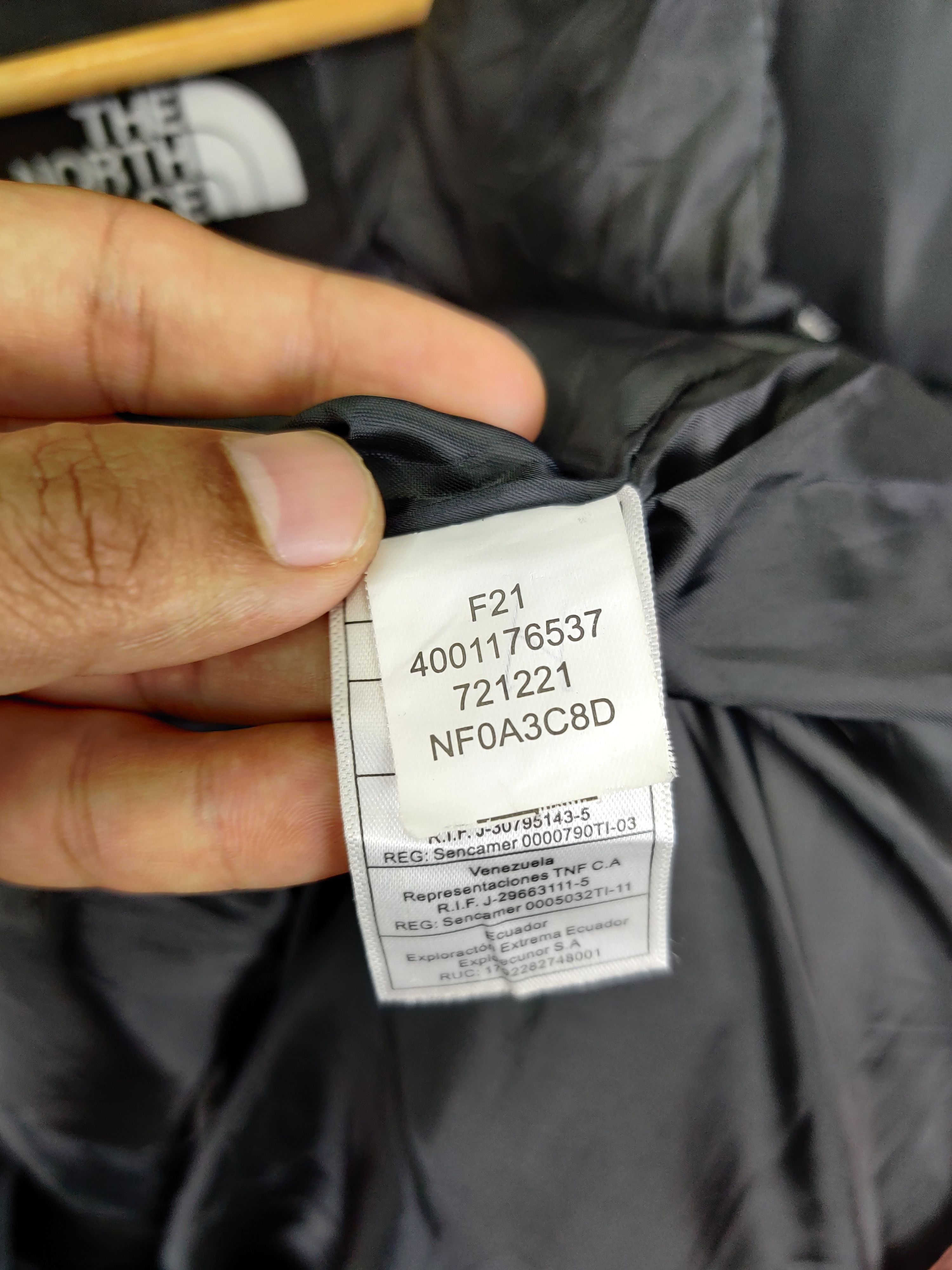 The North Face Vintage The North Face Down Puffer 700 Jacket Size US M / EU 48-50 / 2 - 15 Thumbnail