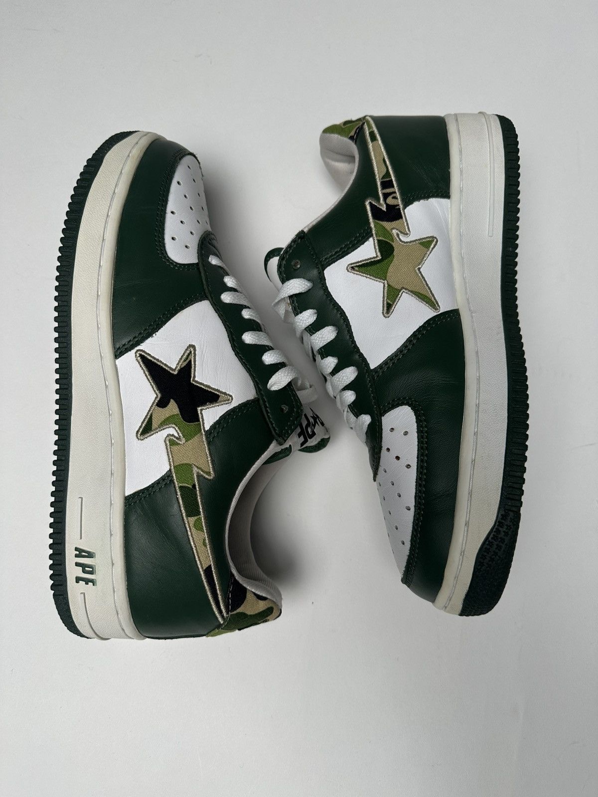 Bape RARE 2004 ABC Camo Green leather Bapesta Size US 9 / EU 42 - 2 Thumbnail