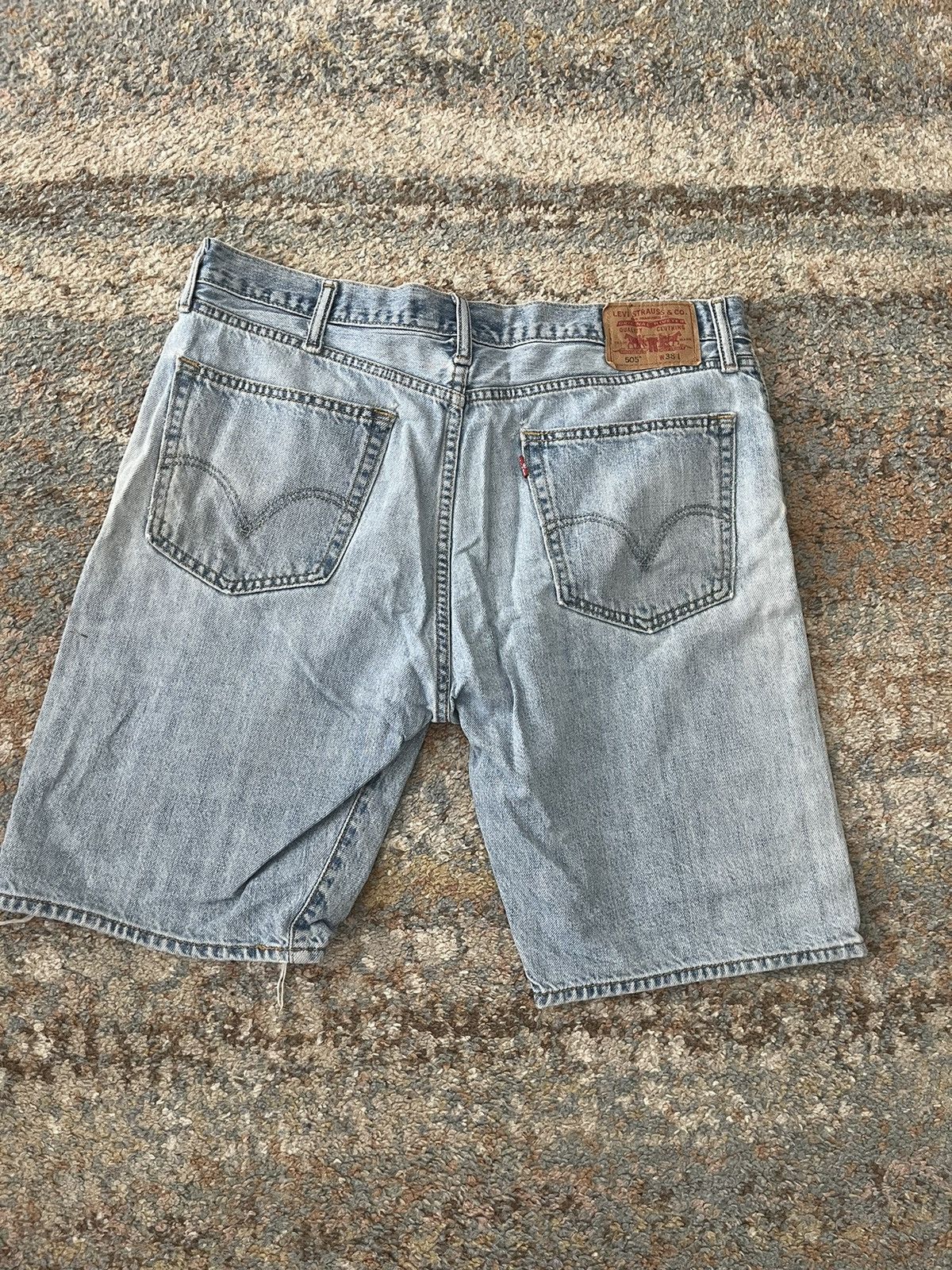 Levi's × Levi's Vintage Clothing × Vintage VTG Levi’s 505 Distressed Denim Shorts 36 Size US 36 / EU 52 - 7 Thumbnail