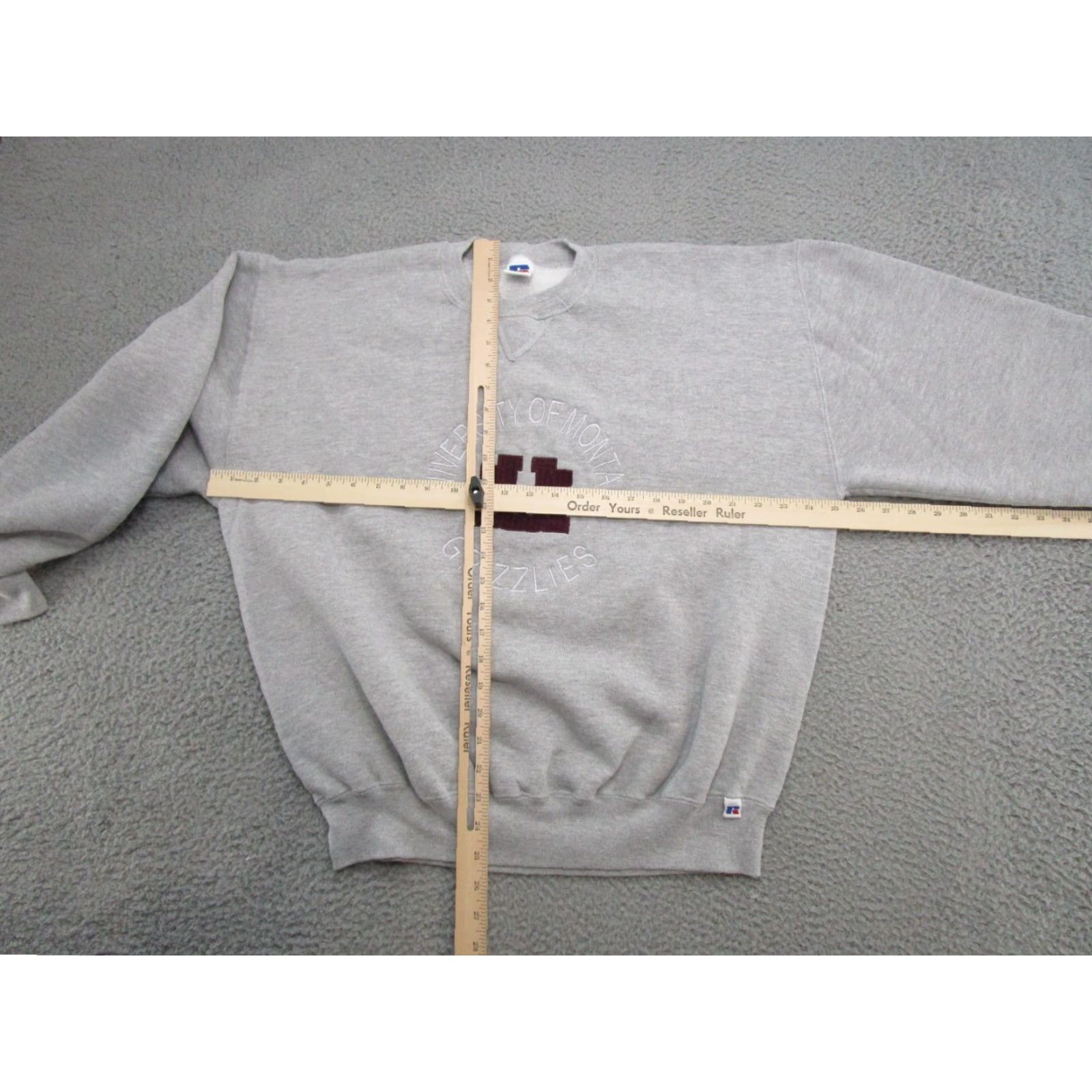 Russell Athletic VINTAGE Russell Athletic Montana University Grizzlies Embroidered Sweatshirt XL Gray Mens Pullover Hooded Sports All Seasons Embroidered Size US XL / EU 56 / 4 - 4 Thumbnail