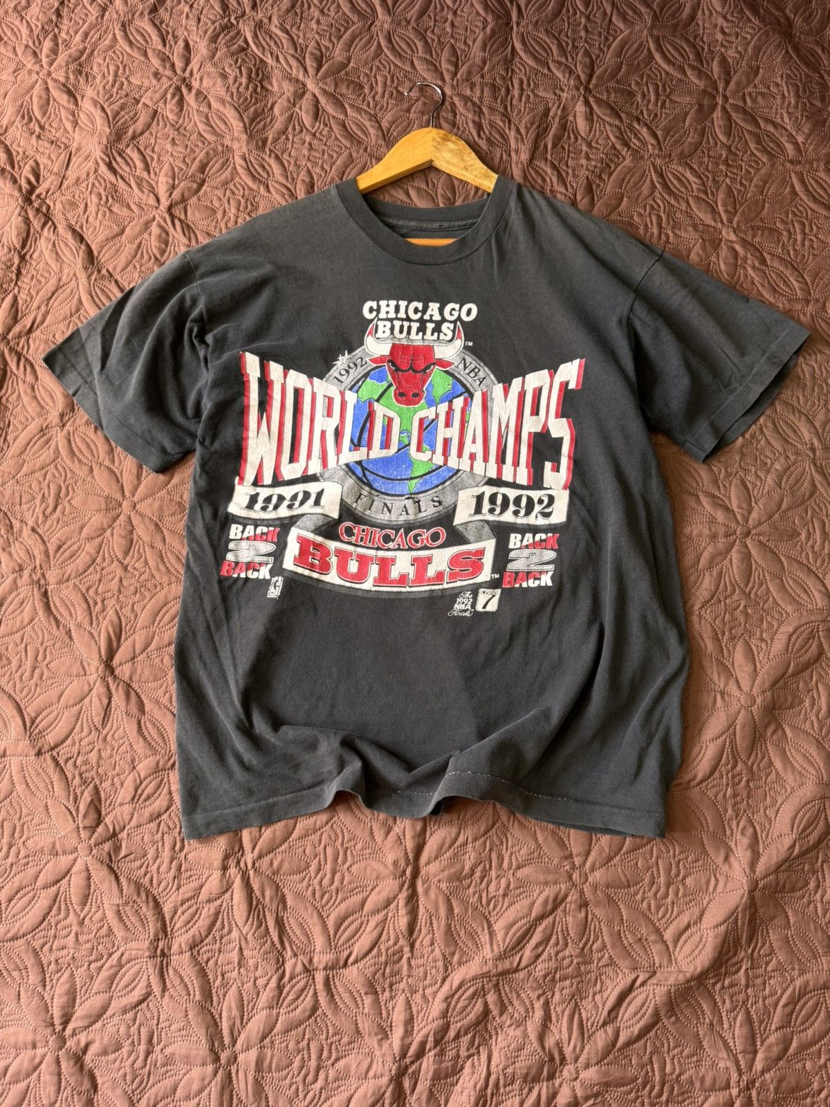 NBA Vintage chicago bull world champion 1991/1992 Size US XL / EU 56 / 4 - 1 Thumbnail